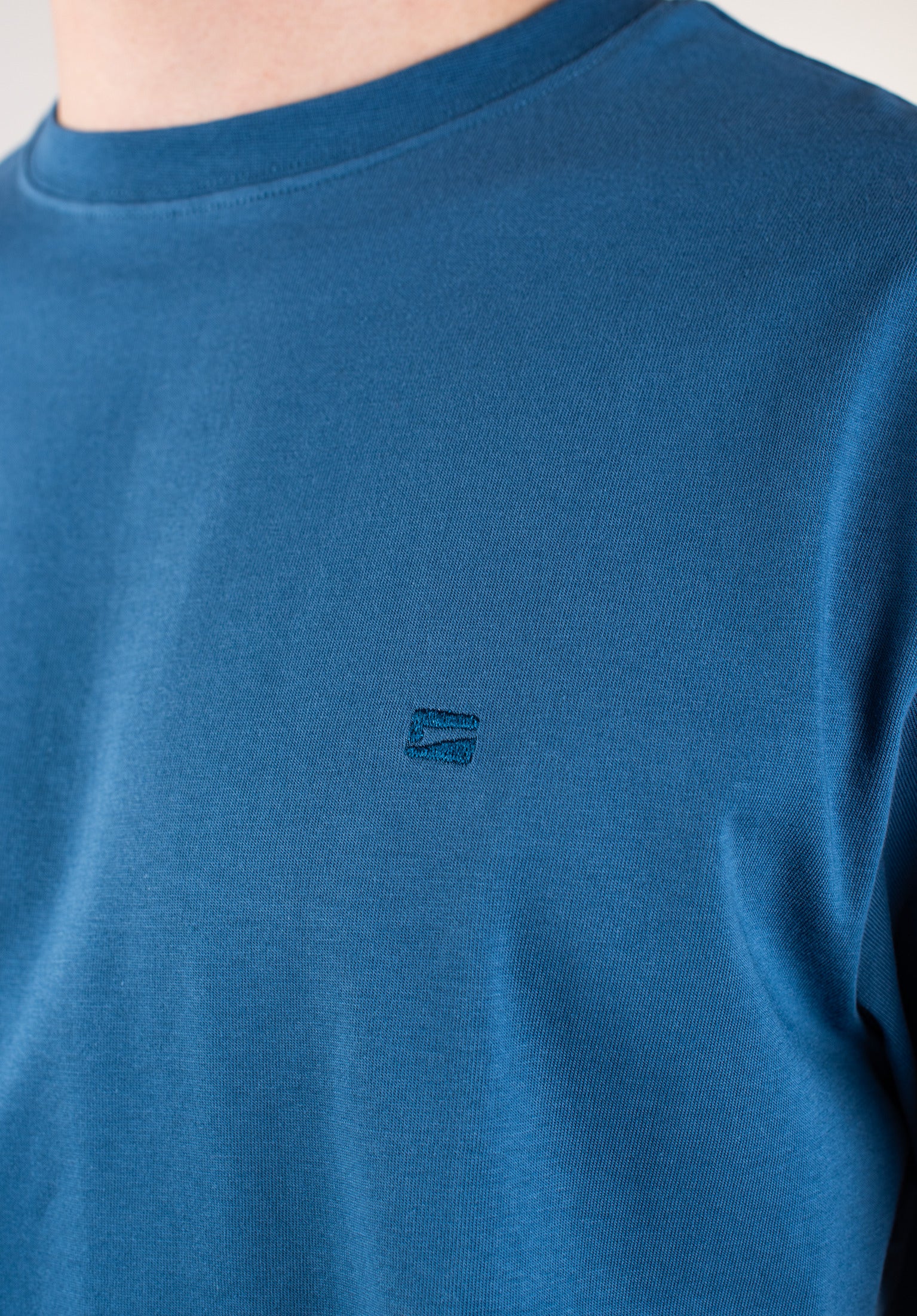 Easy Tee