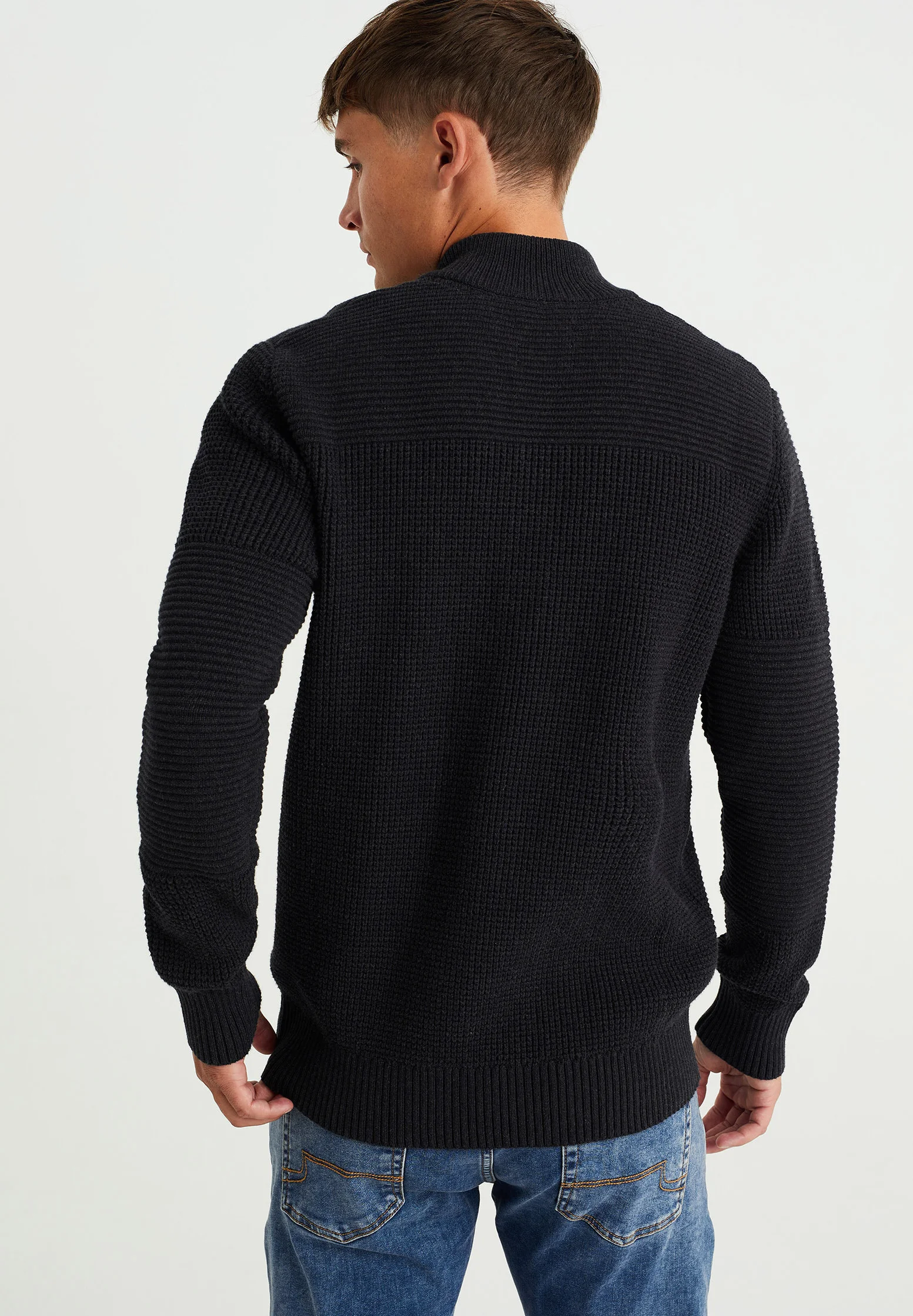 Suéter de moda WE