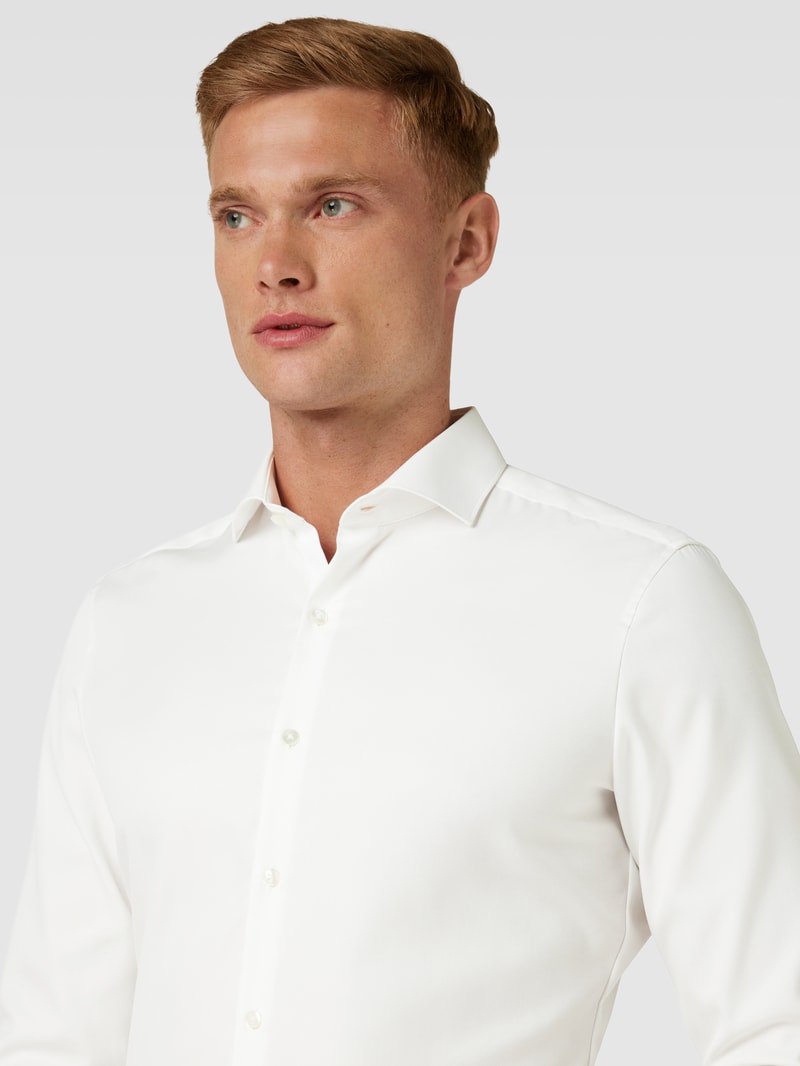 Super Slim Business-Hemd mit Kentkragen in ecru