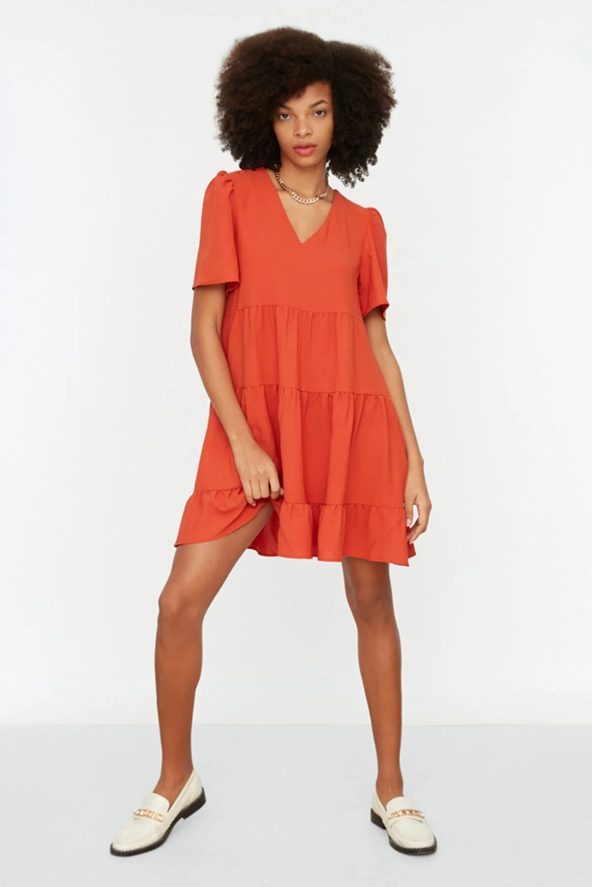 Trendyol Collection  Kacheliges, weit geschnittenes Mini-Webkleid TWOSS20EL0400