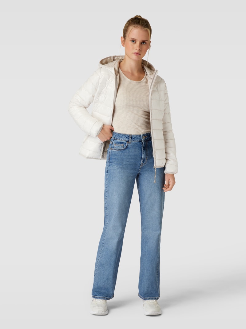 Steppjacke mit Eingrifftaschen in offwhite