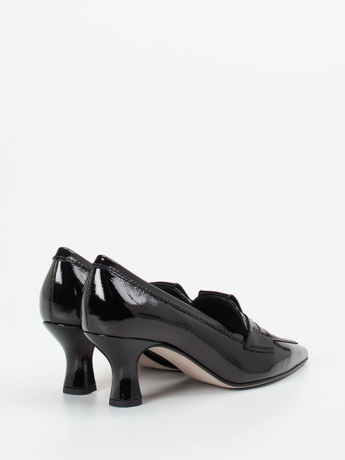 Slipper-15180090048 Kennel & Schmenger