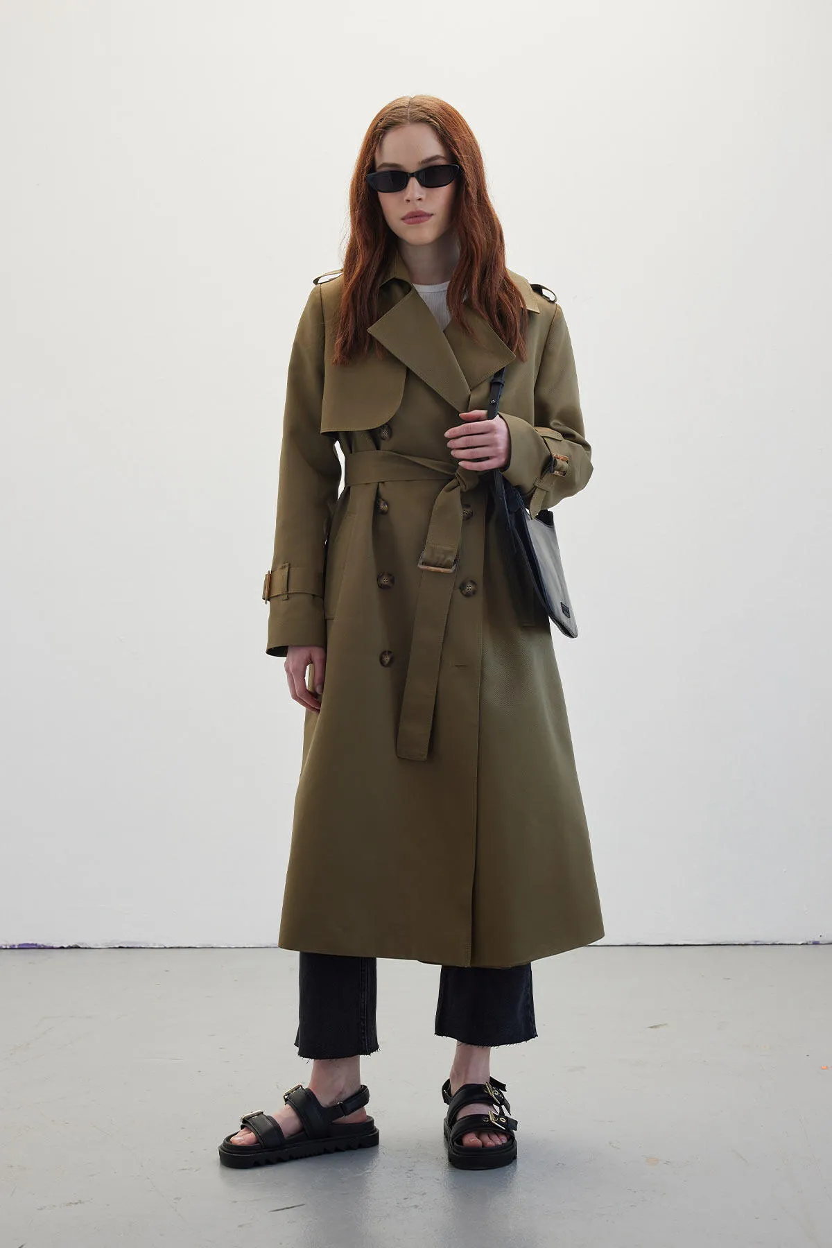 Manuka  Zweireihiger klassischer Trenchcoat in Khaki