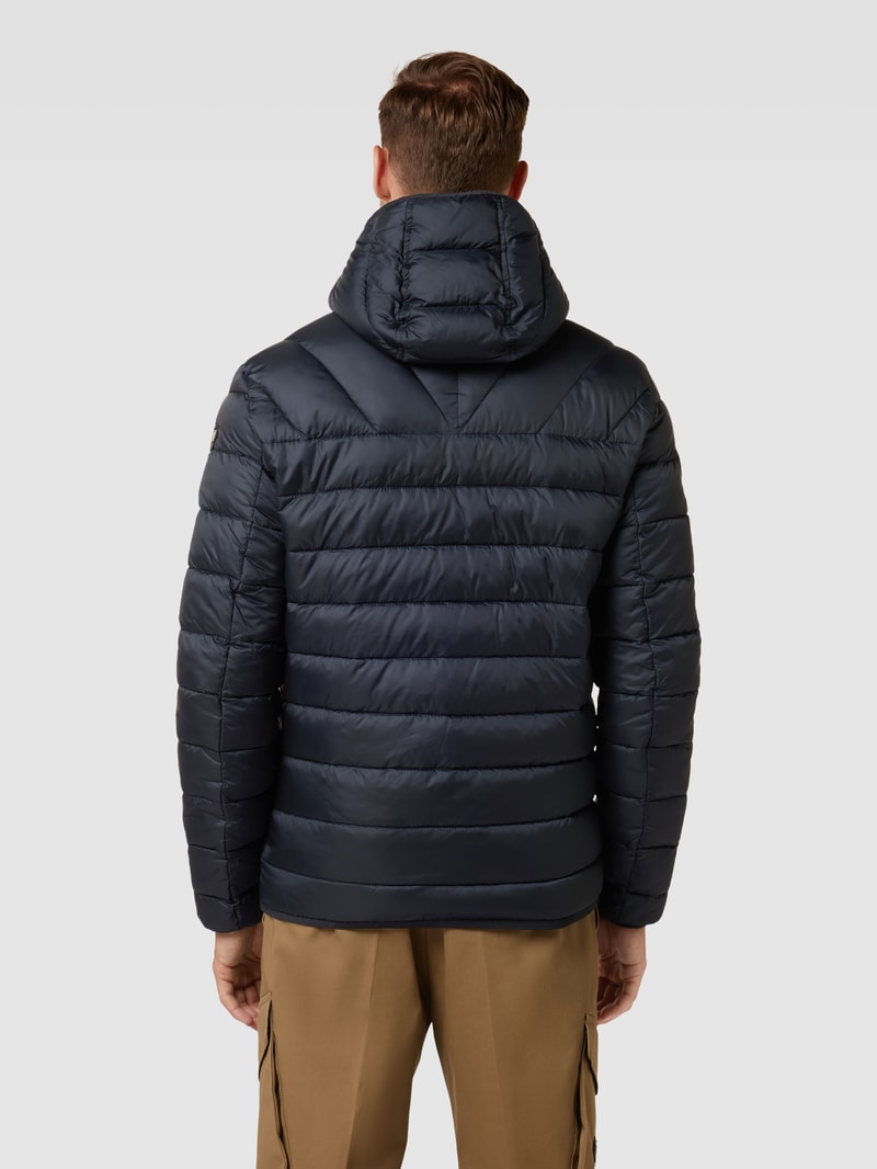 Steppjacke mit Kapuze Modell 'AERONS' in schwarz