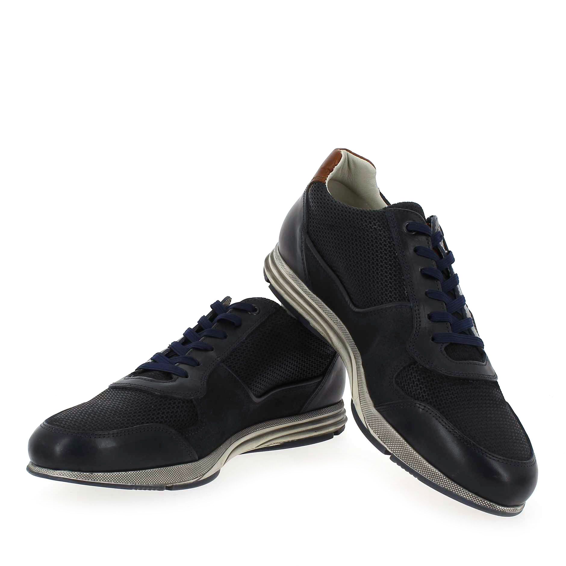 Bullboxer  477K26343F - Marine