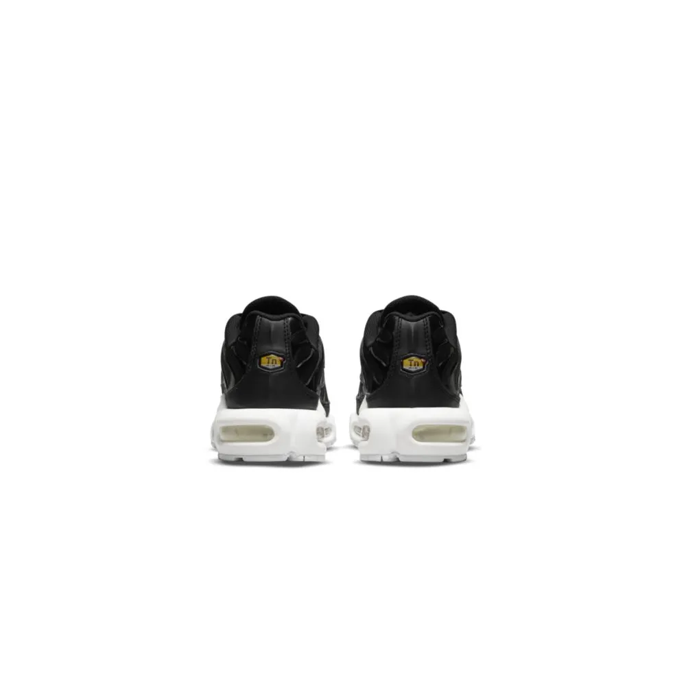 Nike Air Max Plus DM2362-001 / schwarz