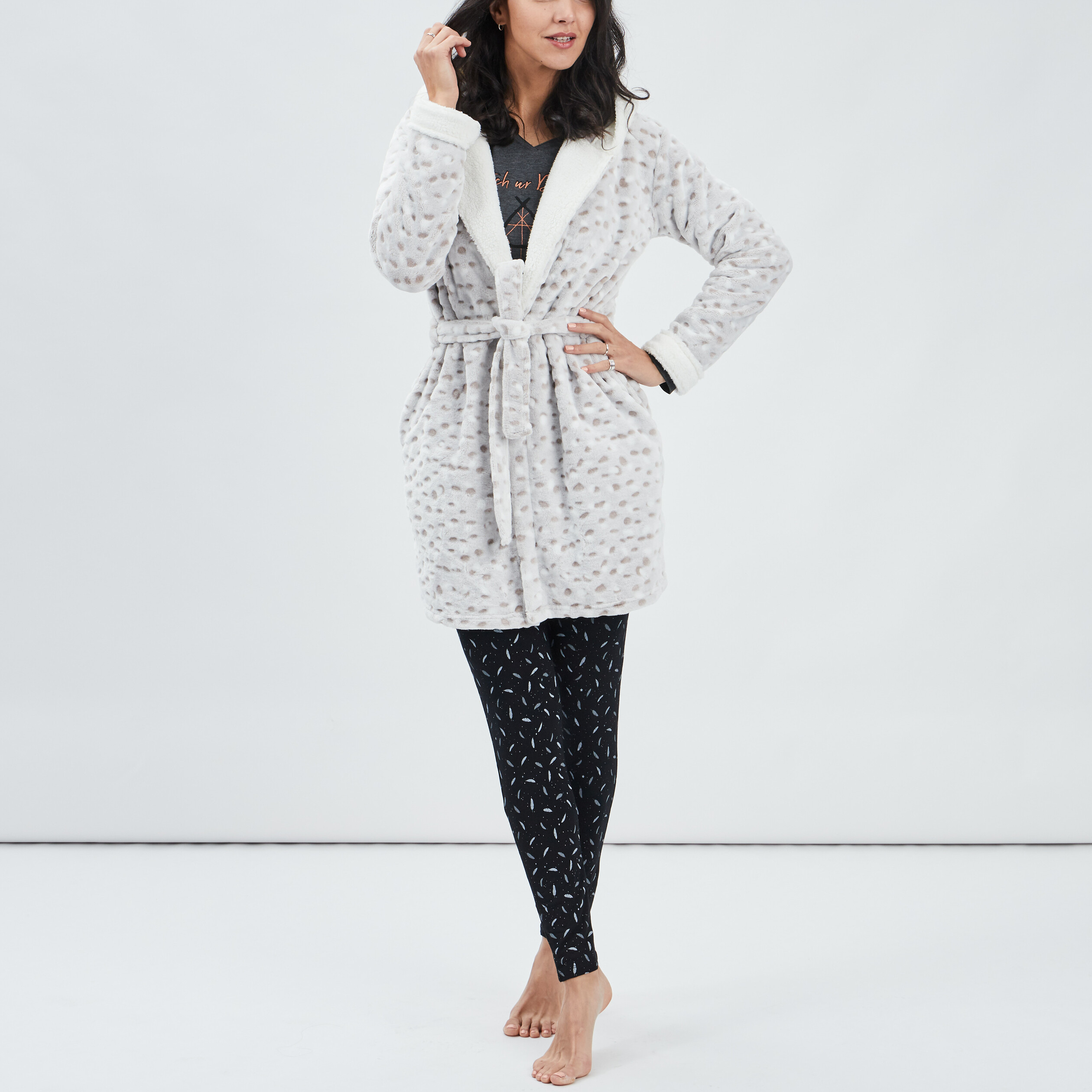 Peignoir ceinturé à capuche sable femme | La Halle