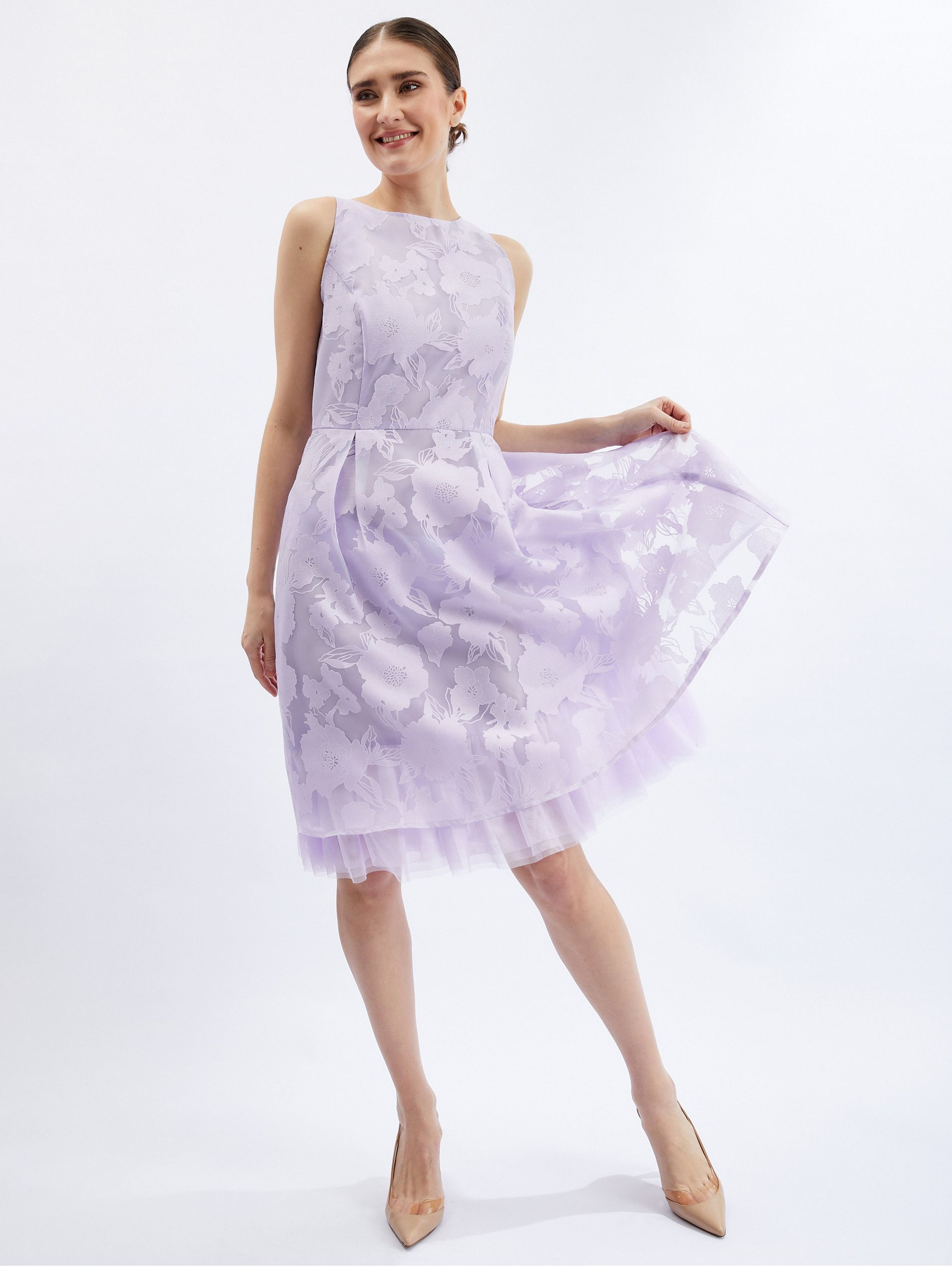 Hellviolettes Damenkleid mit dekorativen Details ORSAY