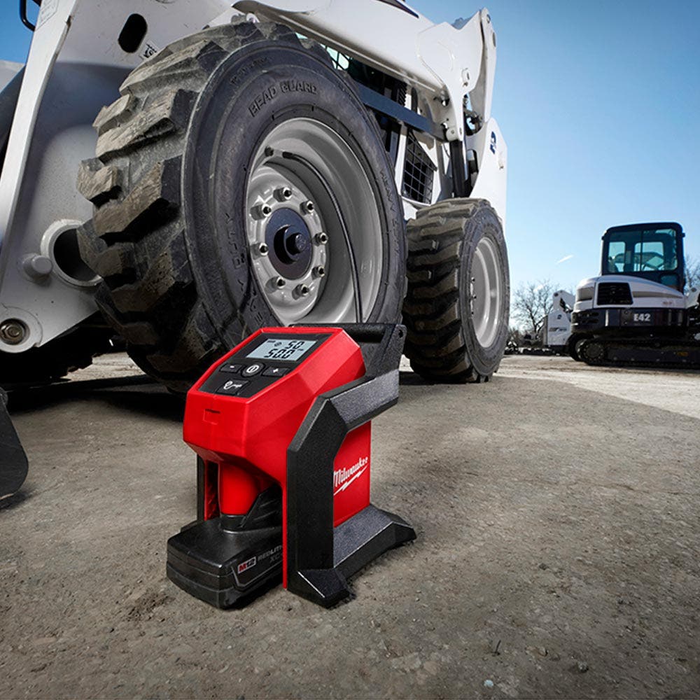Bocal inflável compacto MILWAUKEE 12V M12BI-0