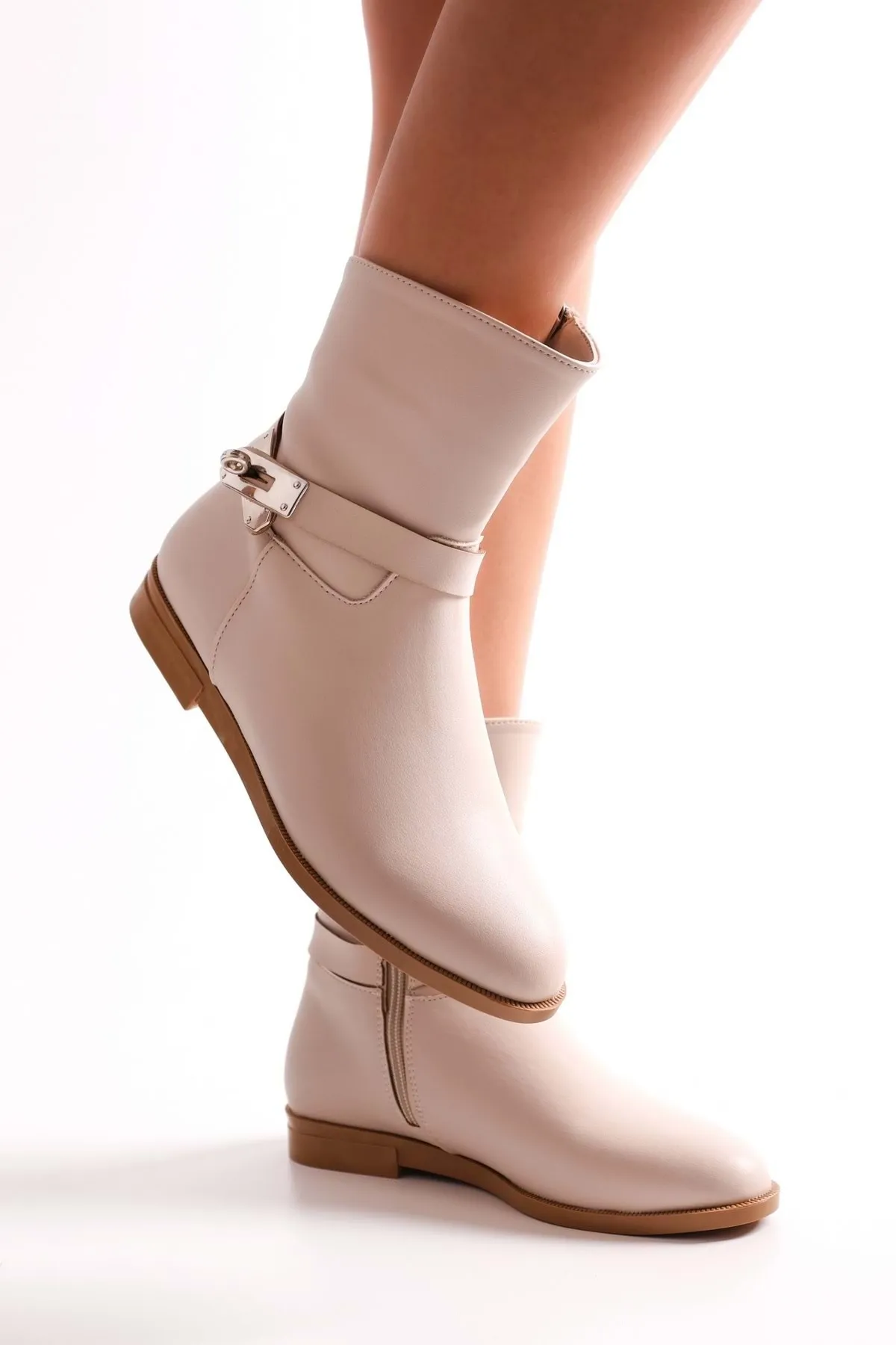 Shoeberry  Tiesel Beige Skin Damenstiefel mit Absatz Beige Skin