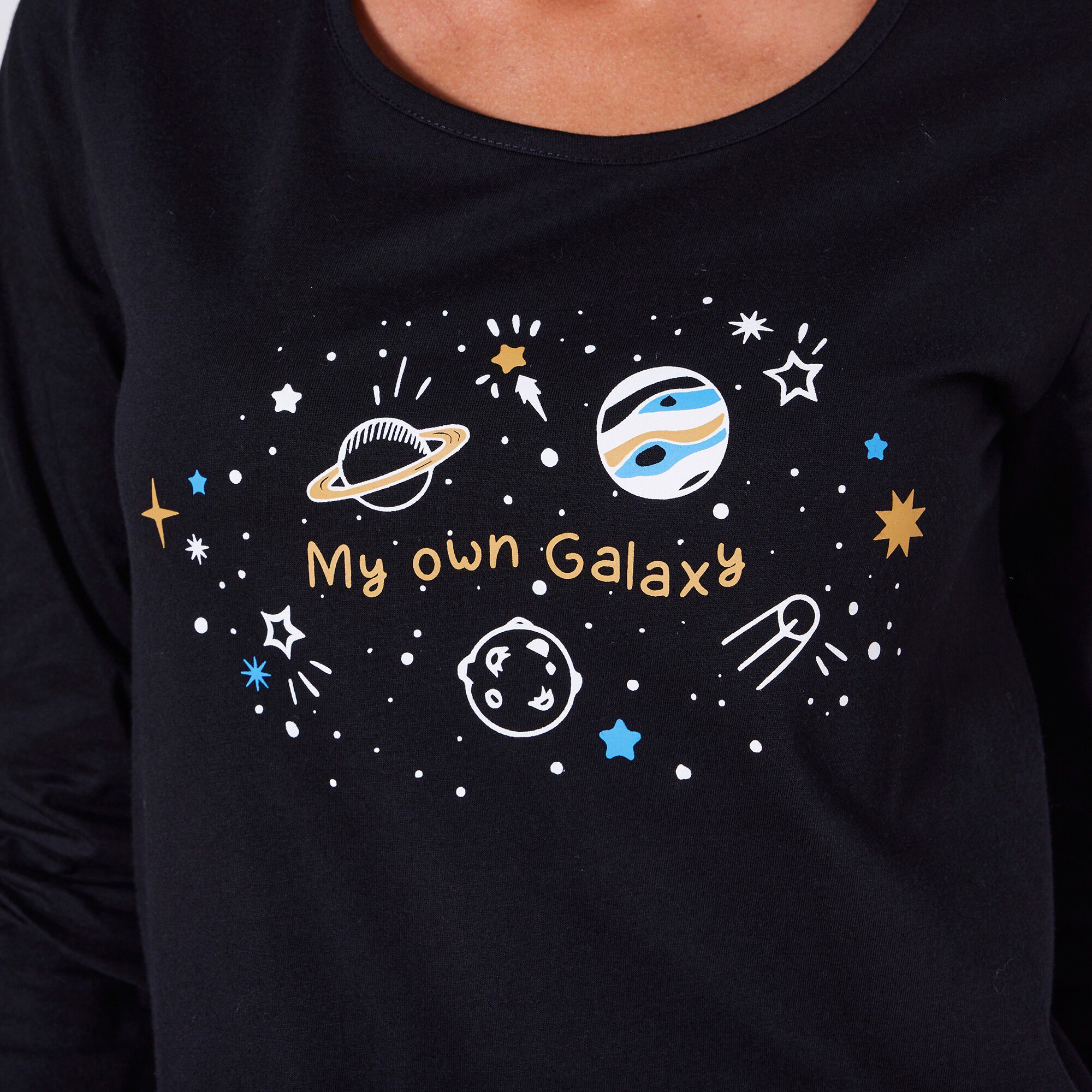 Chemise de nuit courte manches longues imprimé « galaxie »