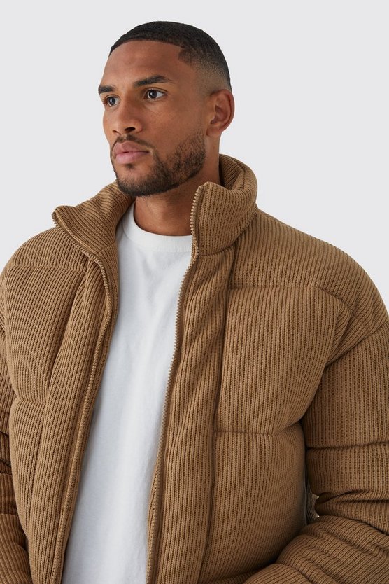 Tall Steppjacke mit Trichterkragen