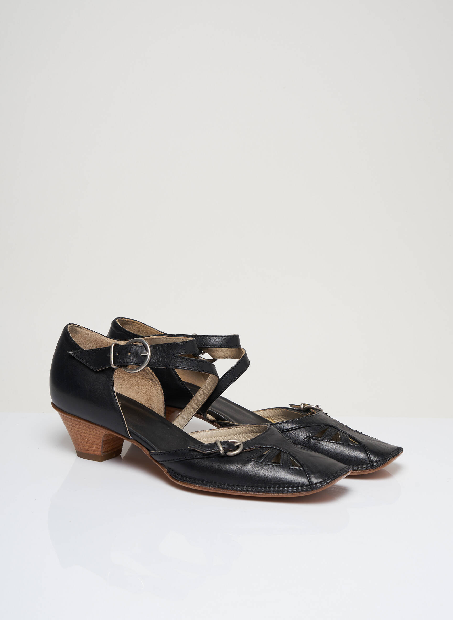 Xsa Escarpins Femme couleur noir