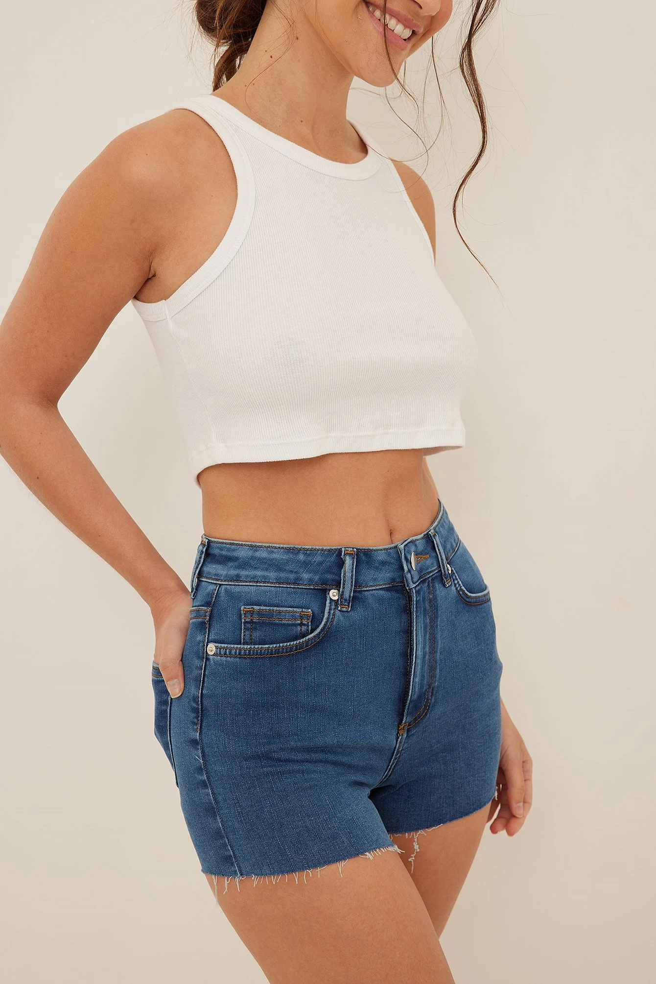 Kurze Denimhose