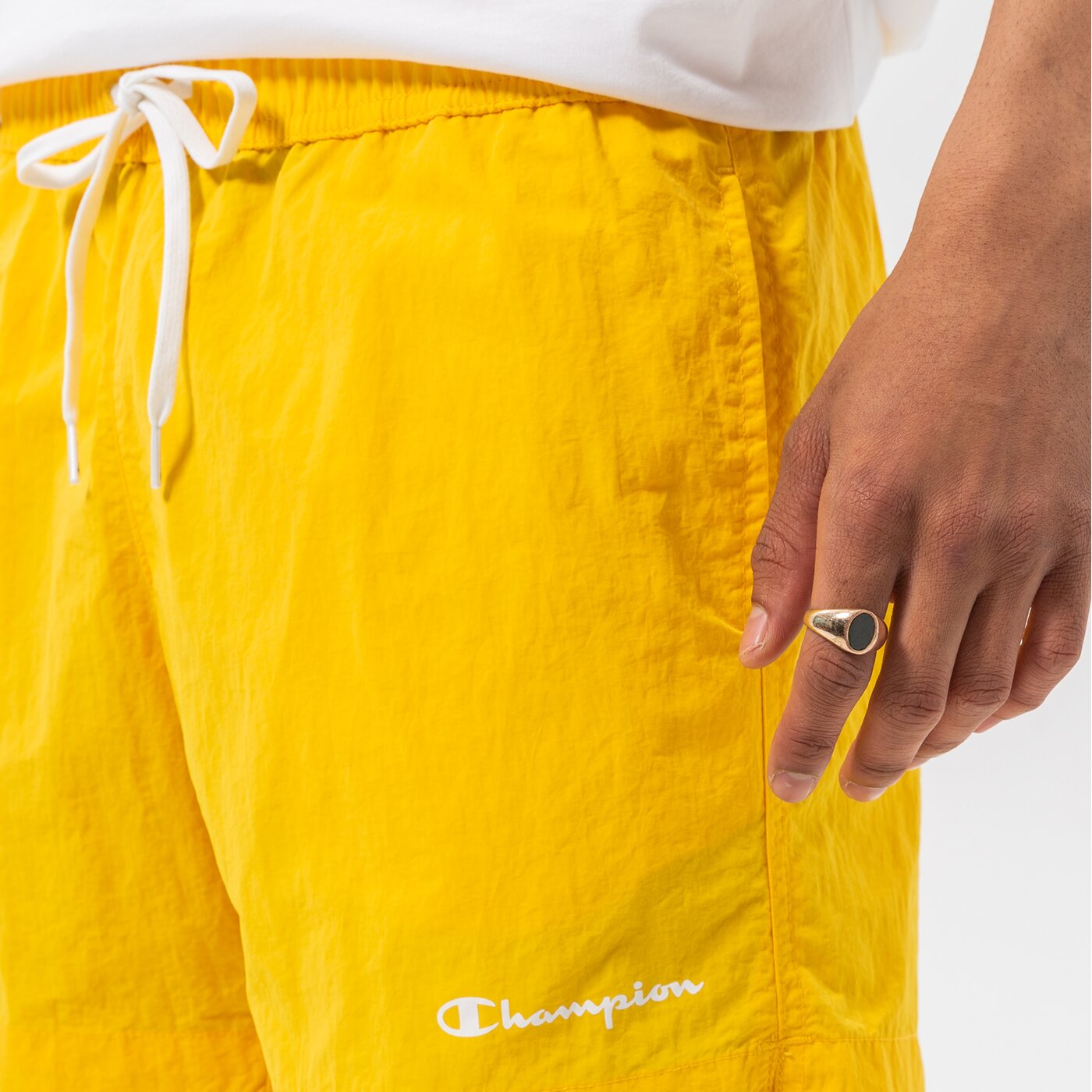 CHAMPION SHORTS BEACHSHORT Gelb