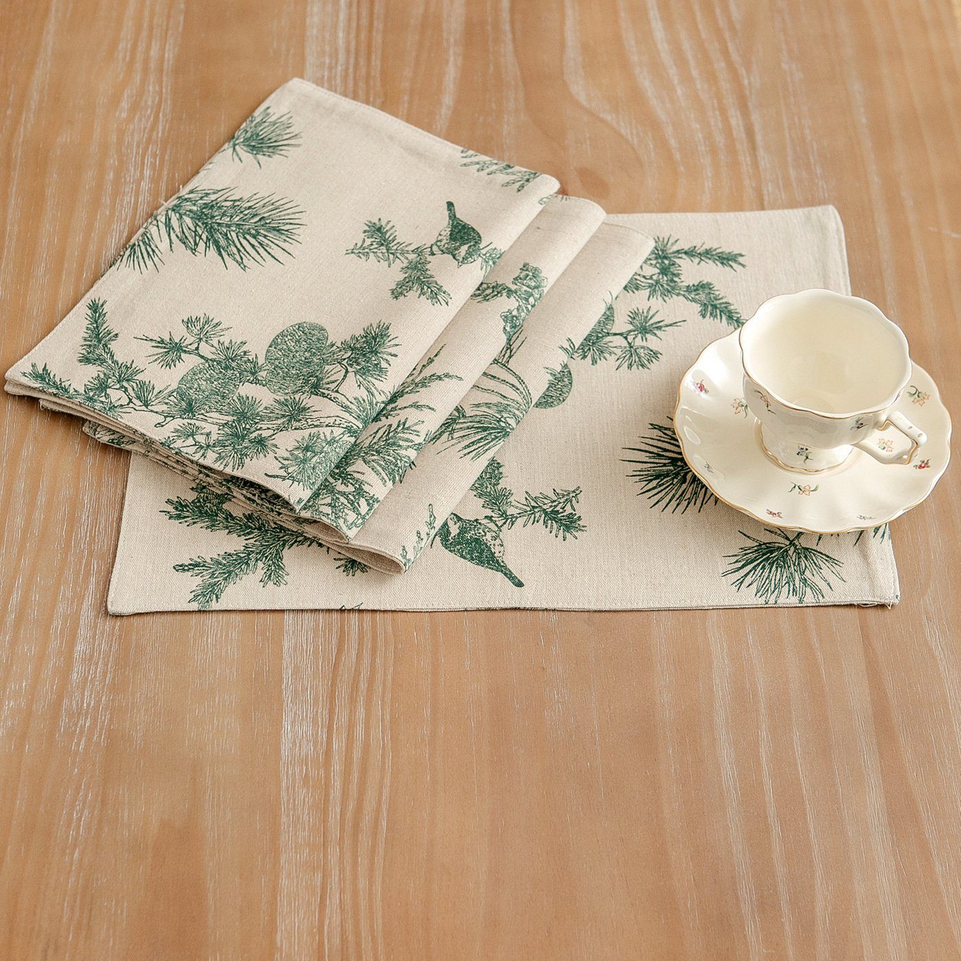 FELIXLEO Tischsitz Tischsets mit Nadelzweig botanisch Urlaub Dekoration 4 Stück 32*45cm, (4-tlg)