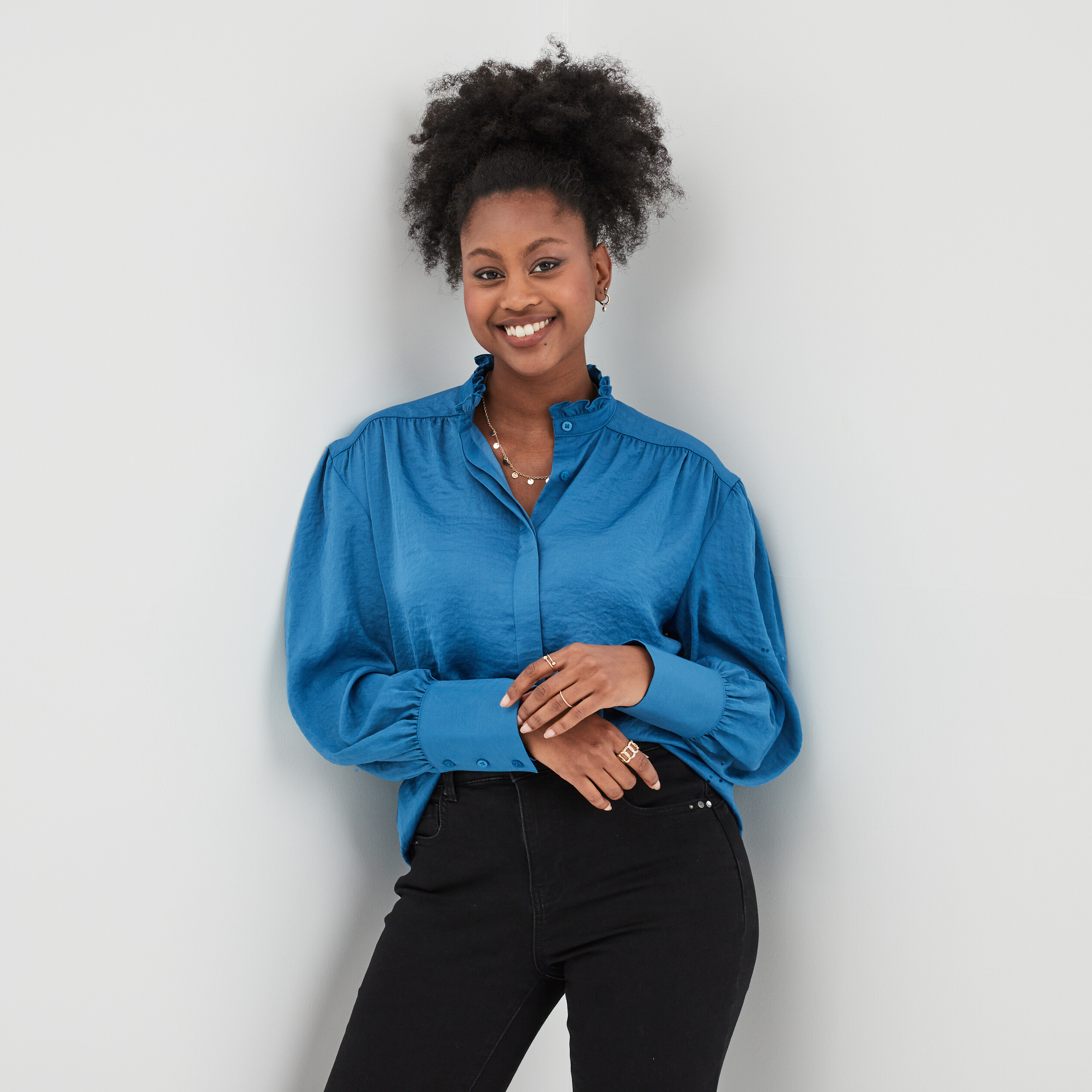 Blouse col montant manches bouffantes bleu femme | La Halle