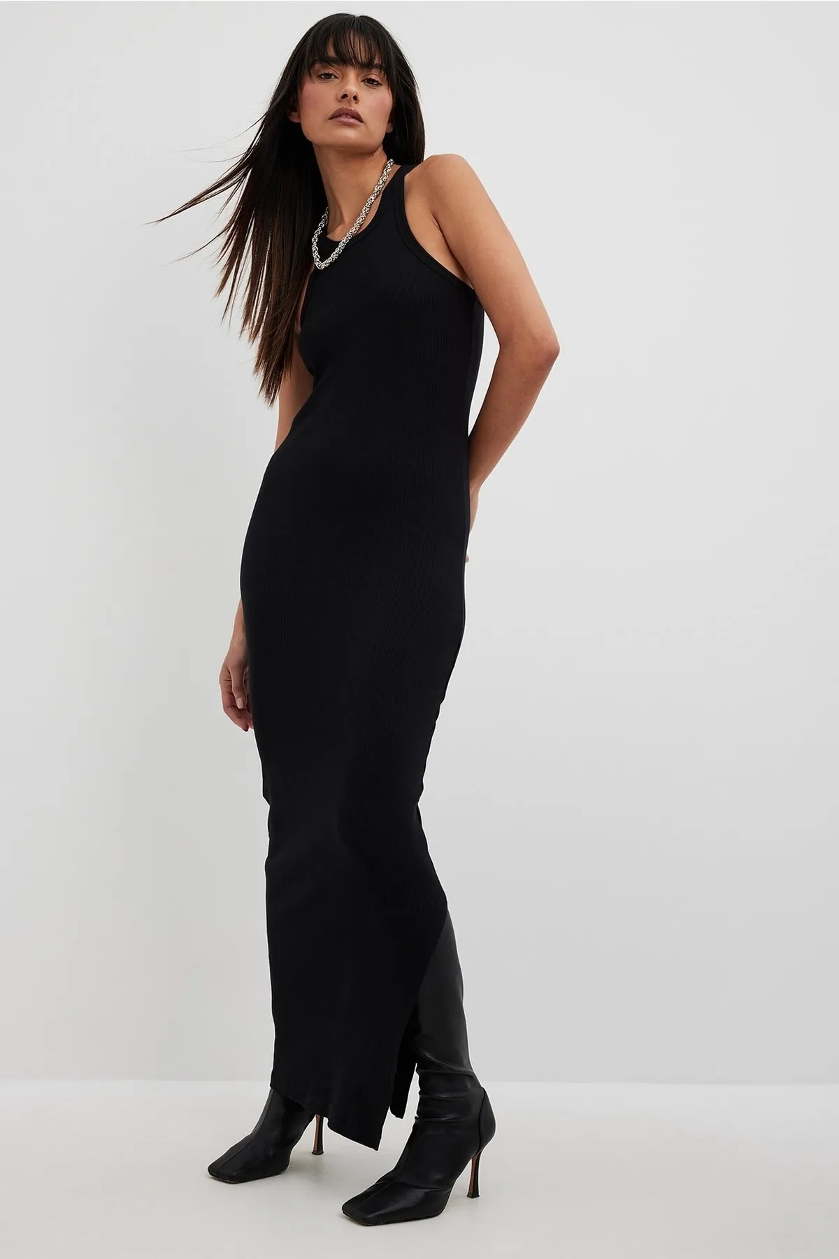 NA-KD  Geripptes Bio-Maxikleid