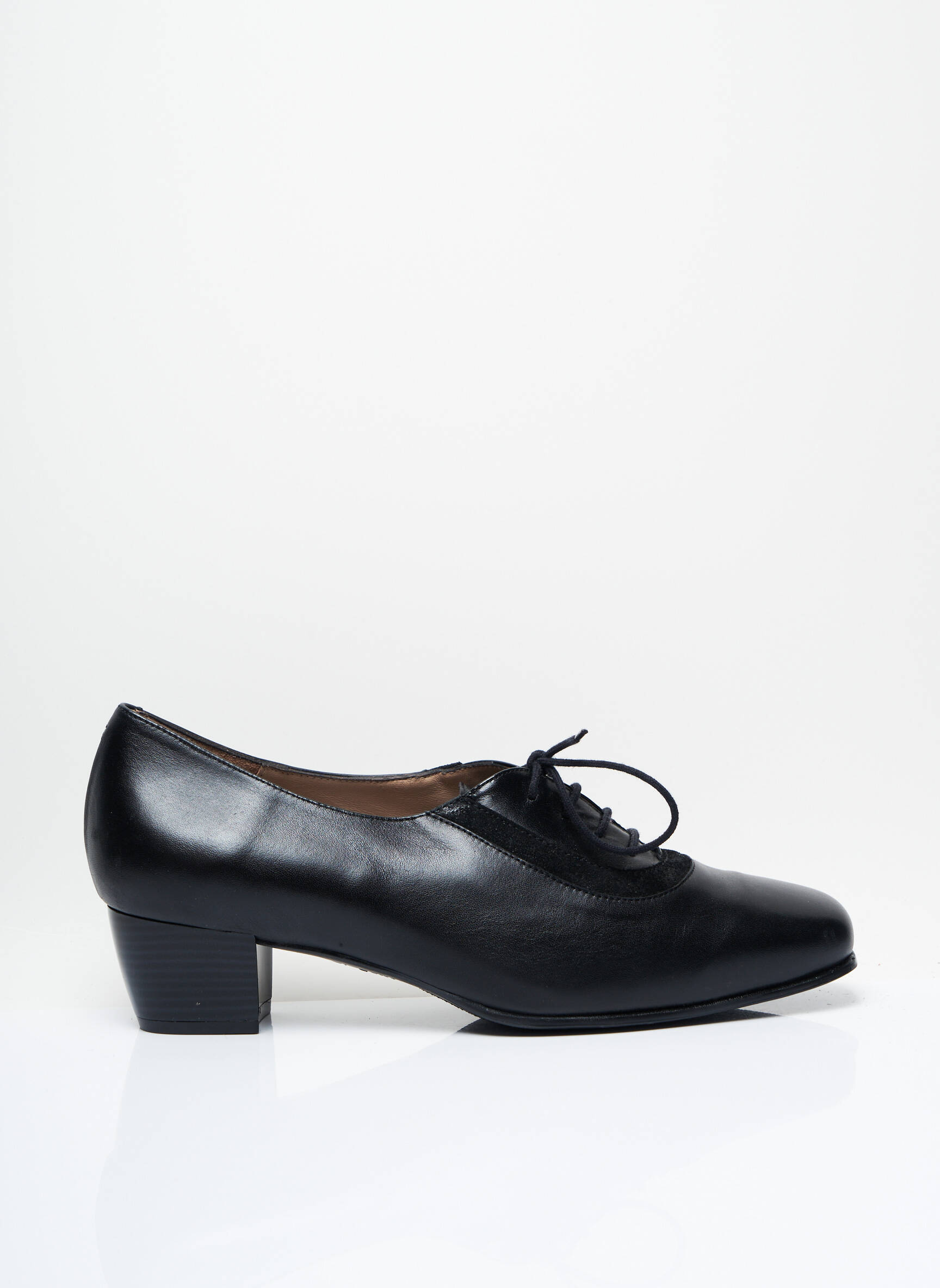 Piesanto Derby Femme couleur noir