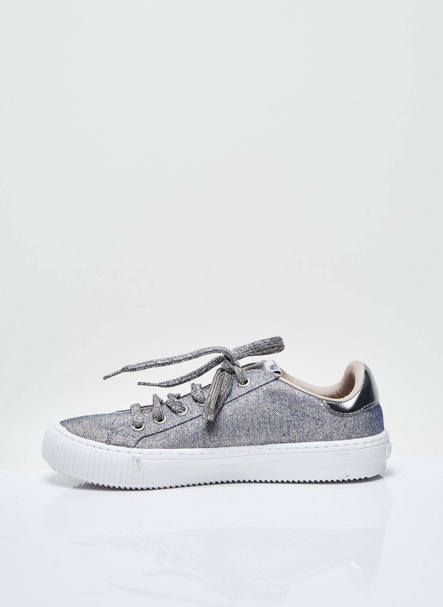 Victoria Baskets Femme couleur bleu