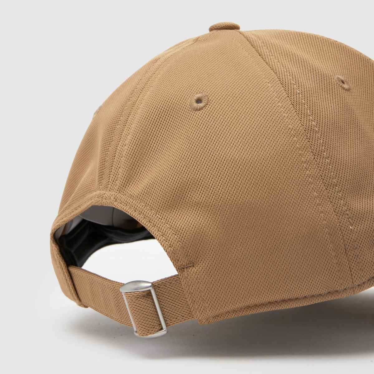 Under Armour beige blitzing-keps