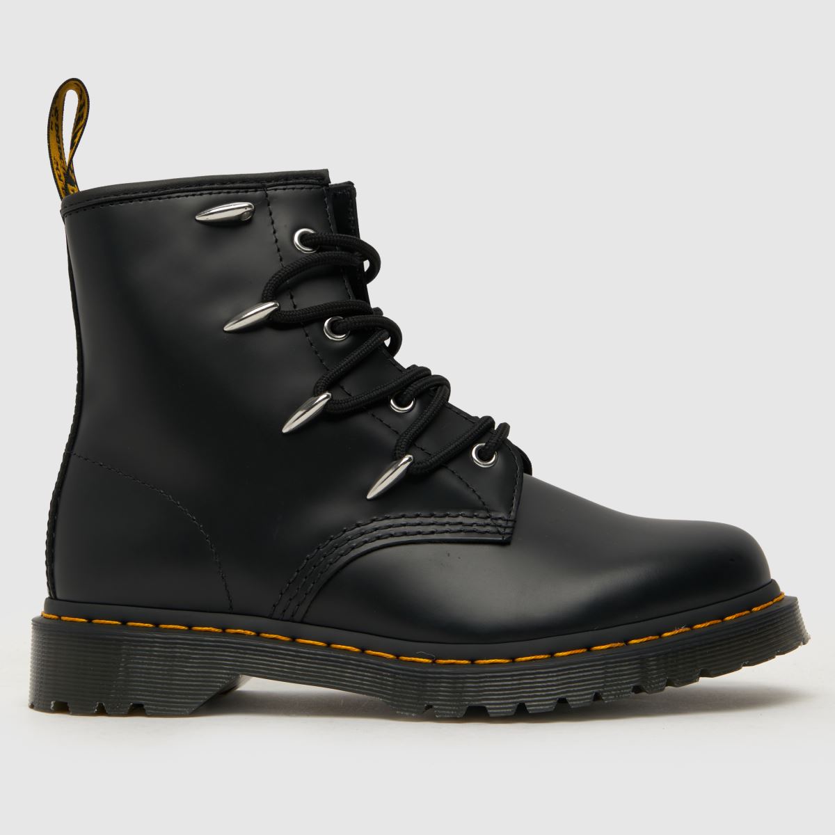 Škornji Dr. Martens 1460 v črni barvi