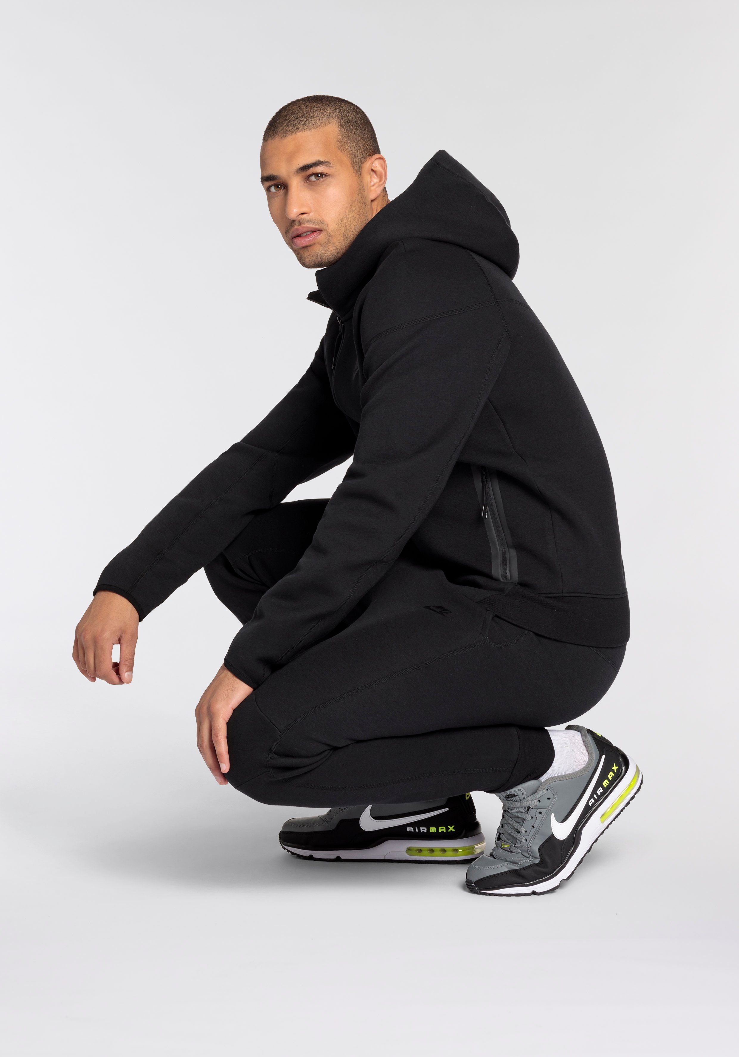 Nike Sportswear Jogginghose TECH FLEECE MEN'S JOGGERS