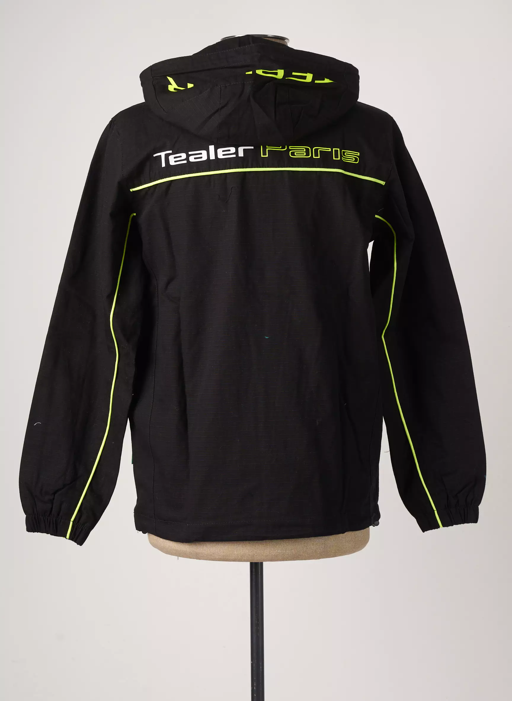 Tealer Coupe Vents Homme couleur noir