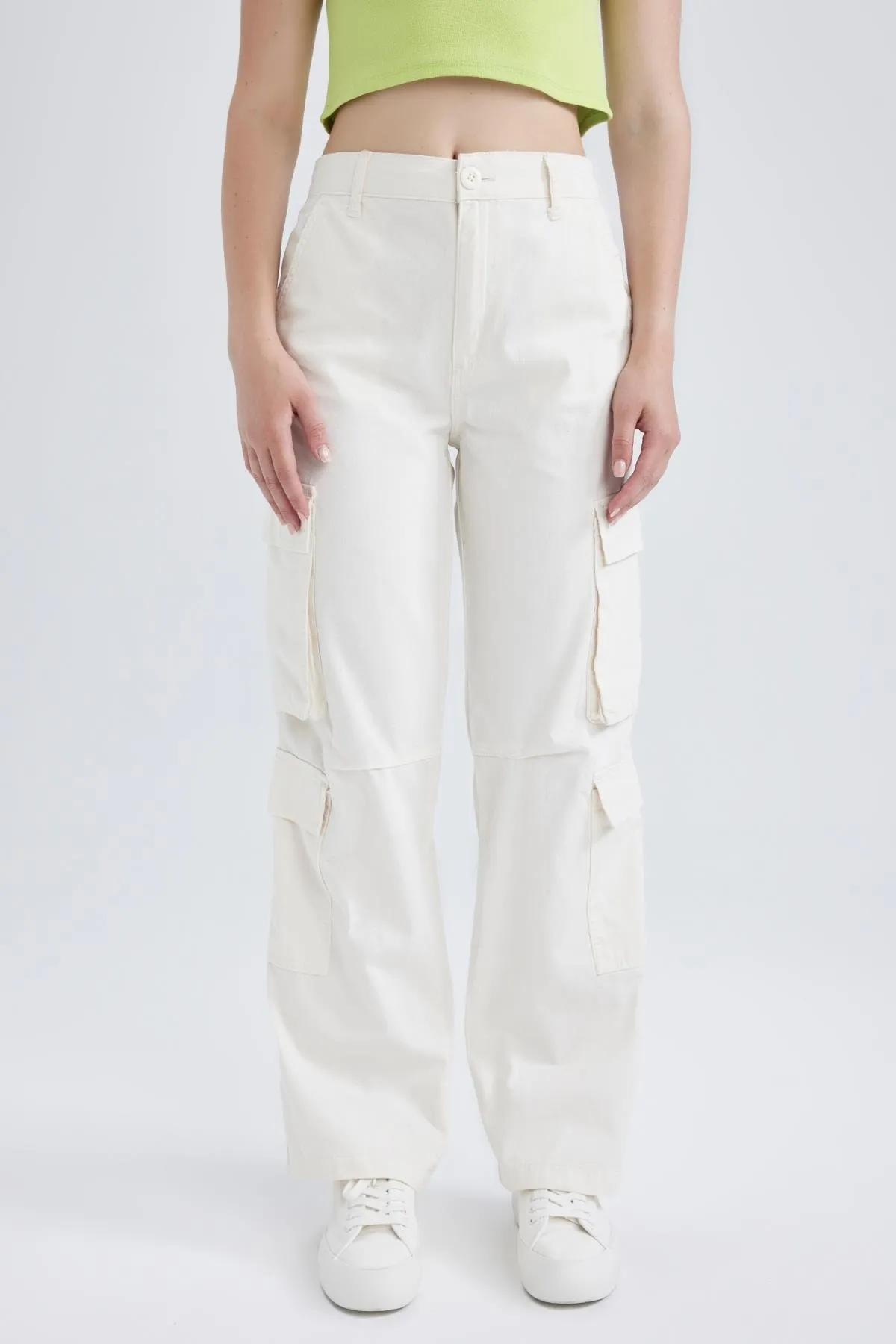 DeFacto  Coole Cargohose mit geradem Schnitt – 100 % Baumwolle, Gabardine A6265ax23sm
