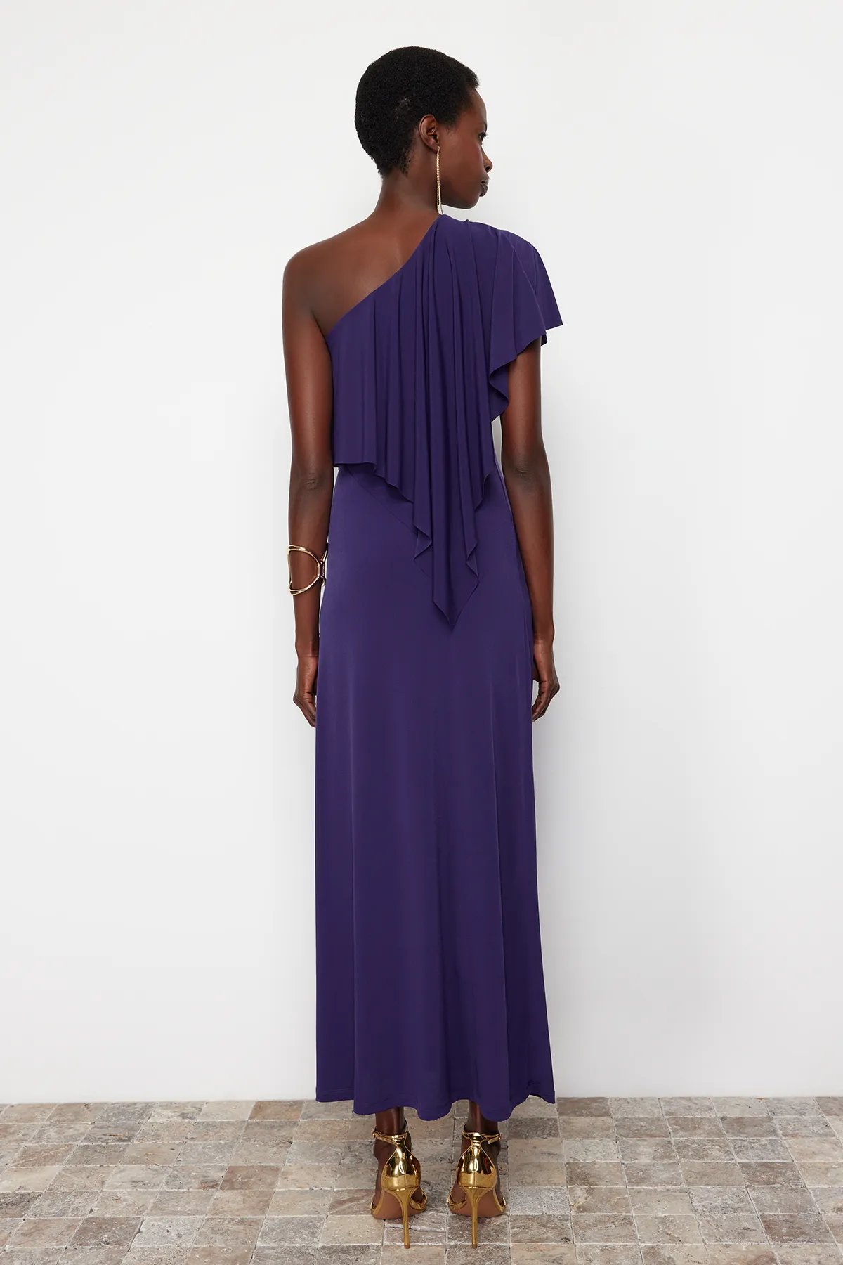 Trendyol Collection  Lila Taillenöffnung/Skater-Strick-elegantes Abendkleid TPRSS24EL00096