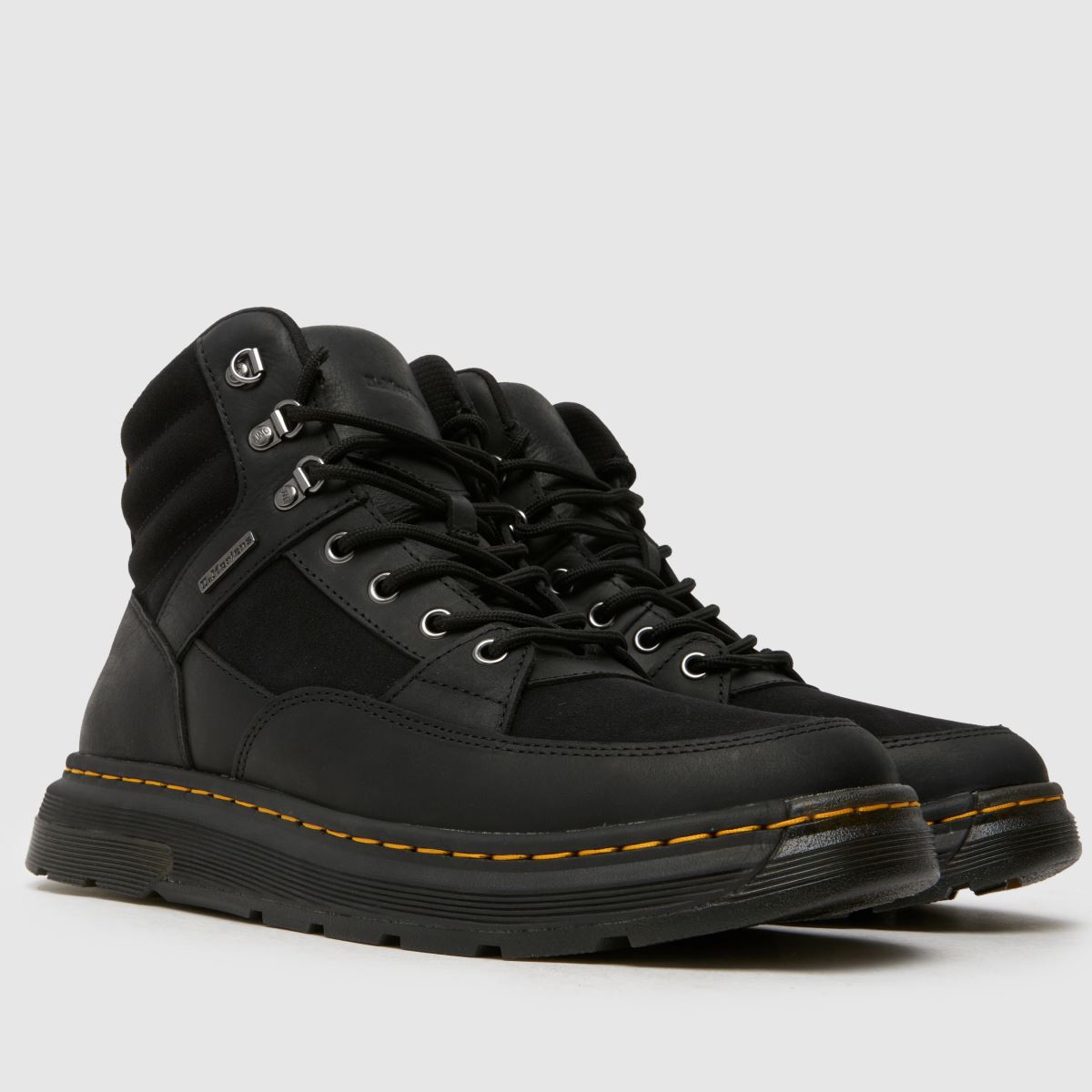 Dr Martens – Crewson Chukka – Svarta vadderade skor