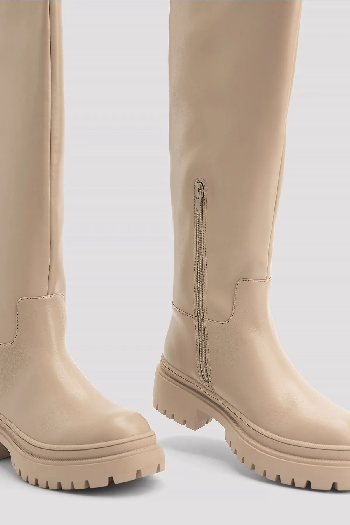 NA-KD  Stiefel mit Profilsohle