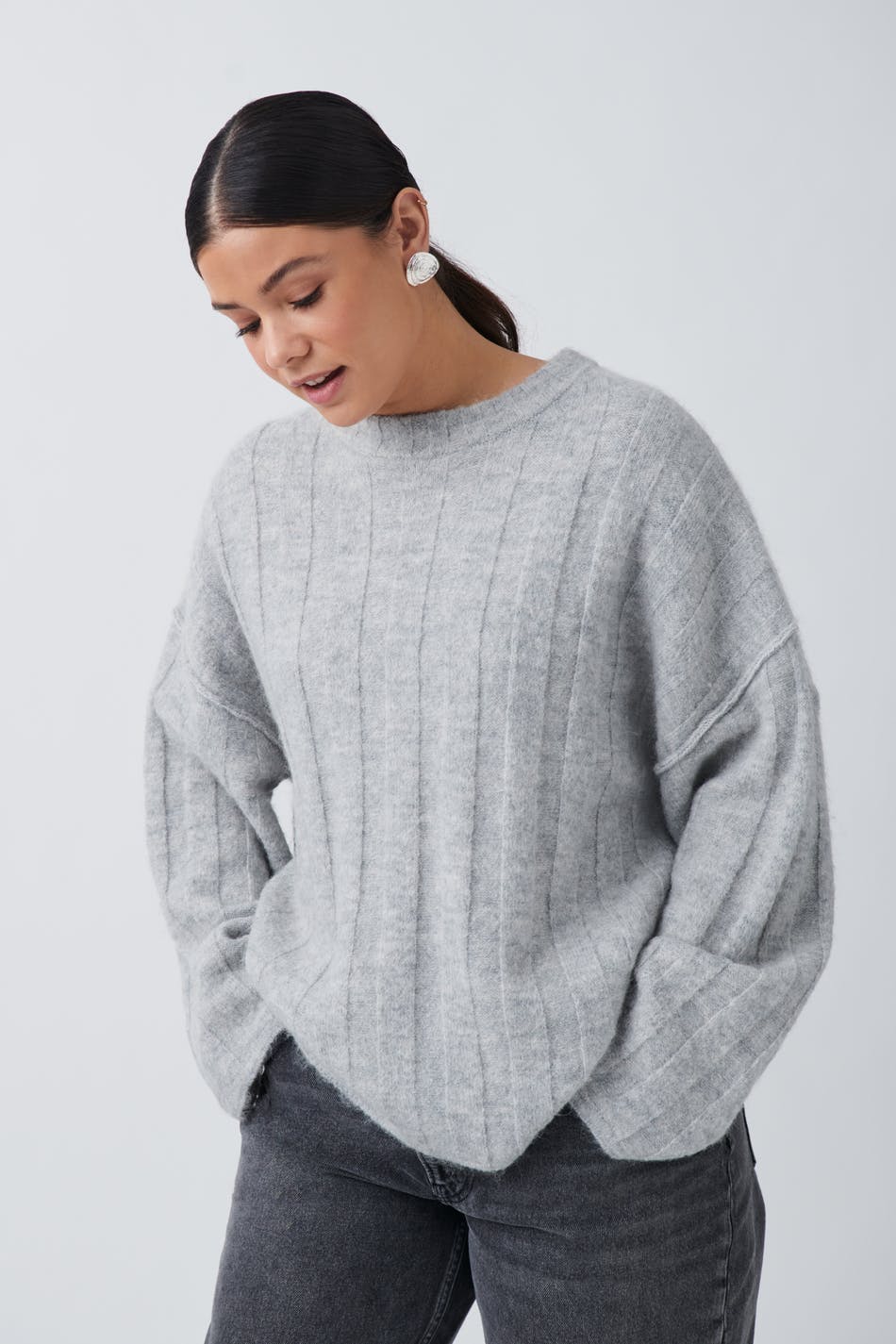 Wide rib knitted sweater