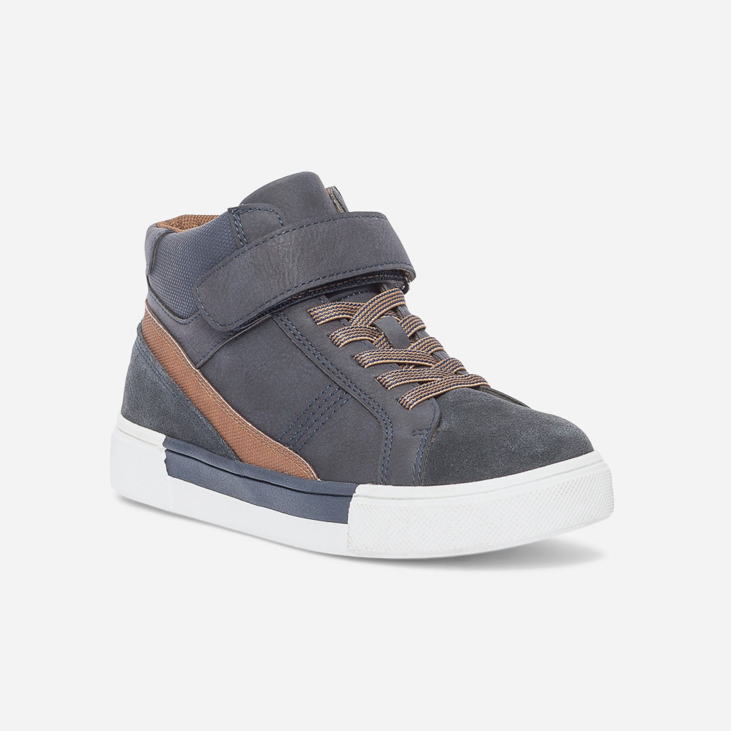 Basket marine et marron