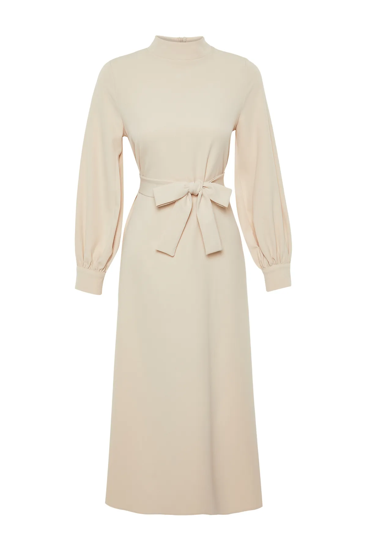 Trendyol Modest  Ecrufarbenes, gewebtes Kleid mit Stehkragen und Gürtel TCTSS24EB00174
