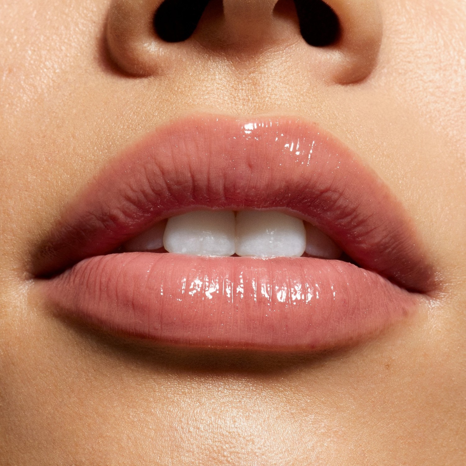 KYLIE COSMETICS Supple Kiss Lip Glaze