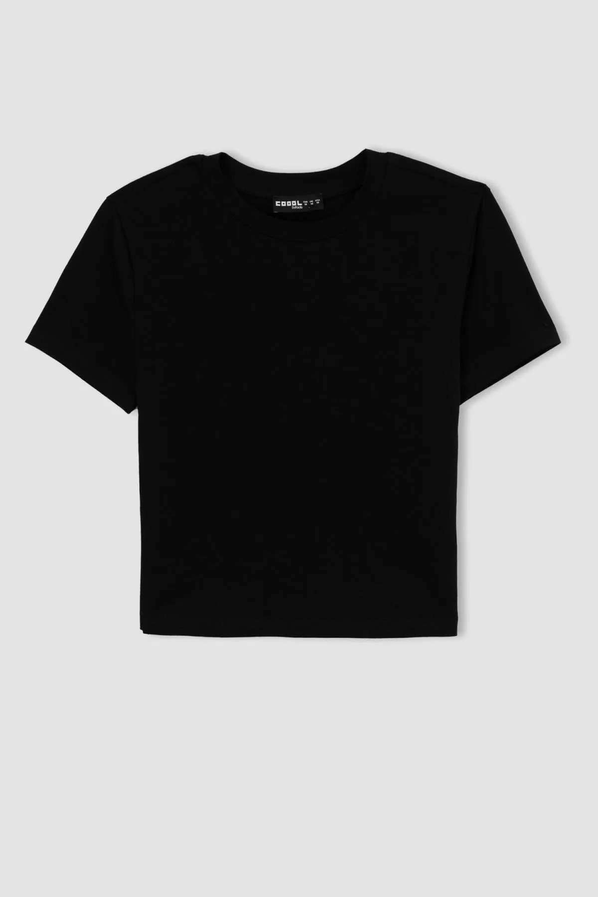 DeFacto  Coool Tailliertes Kurzarm-T-Shirt Z8790az23sp