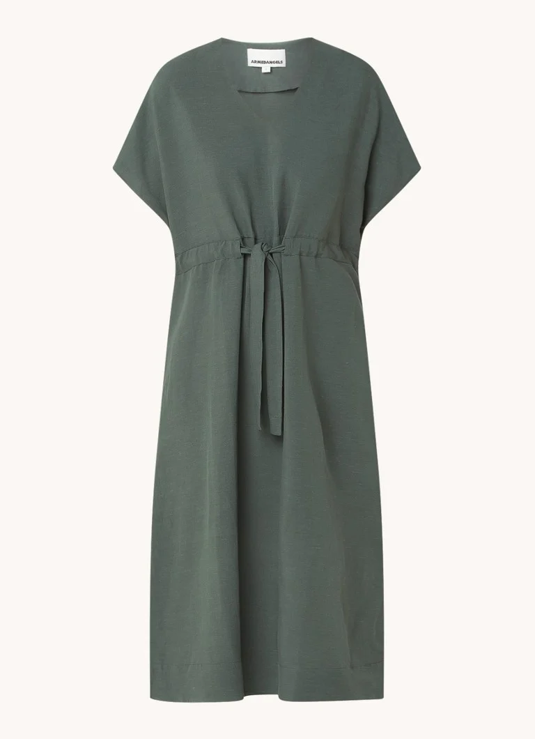 ARMEDANGELS Maahaliana, o rochie-tunic midi din amestec de in, cu curea legată.