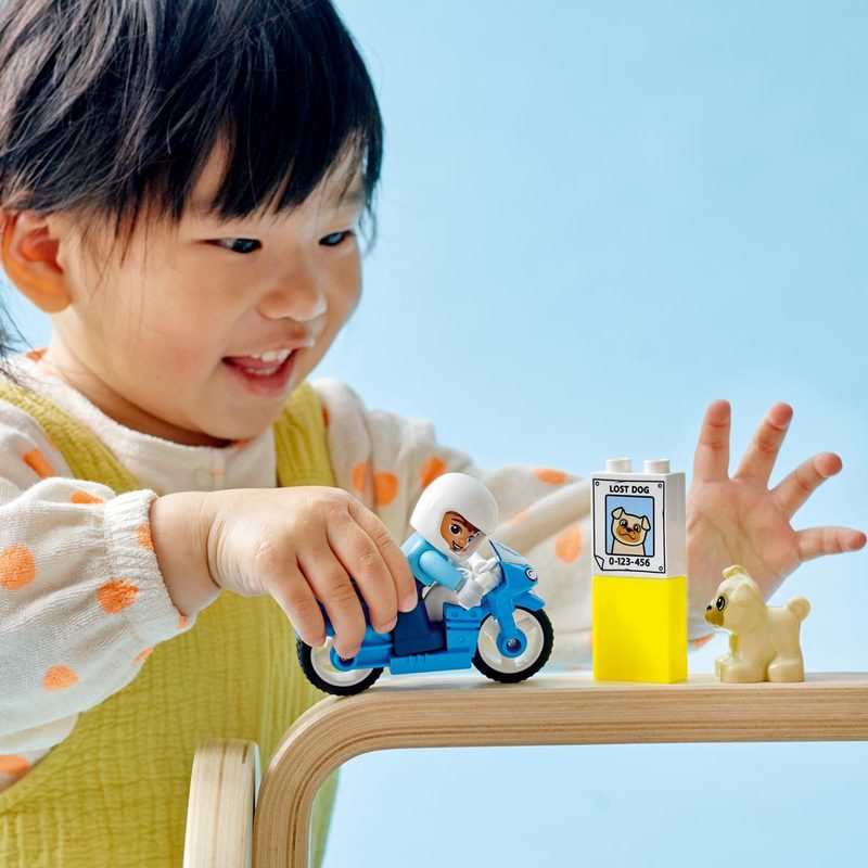 10967 La moto de police LEGO Duplo