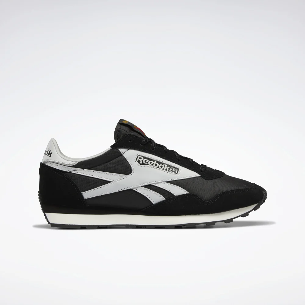 Reebok Aztec II H04984 / schwarz