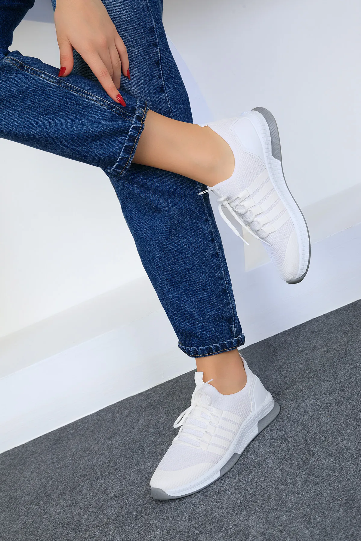 SOHO  Weiße Damen Sneakers 16278