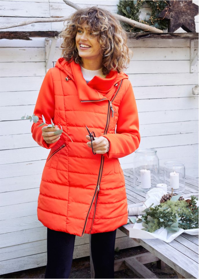 Jacke mit breitem Kragen und Kapuze