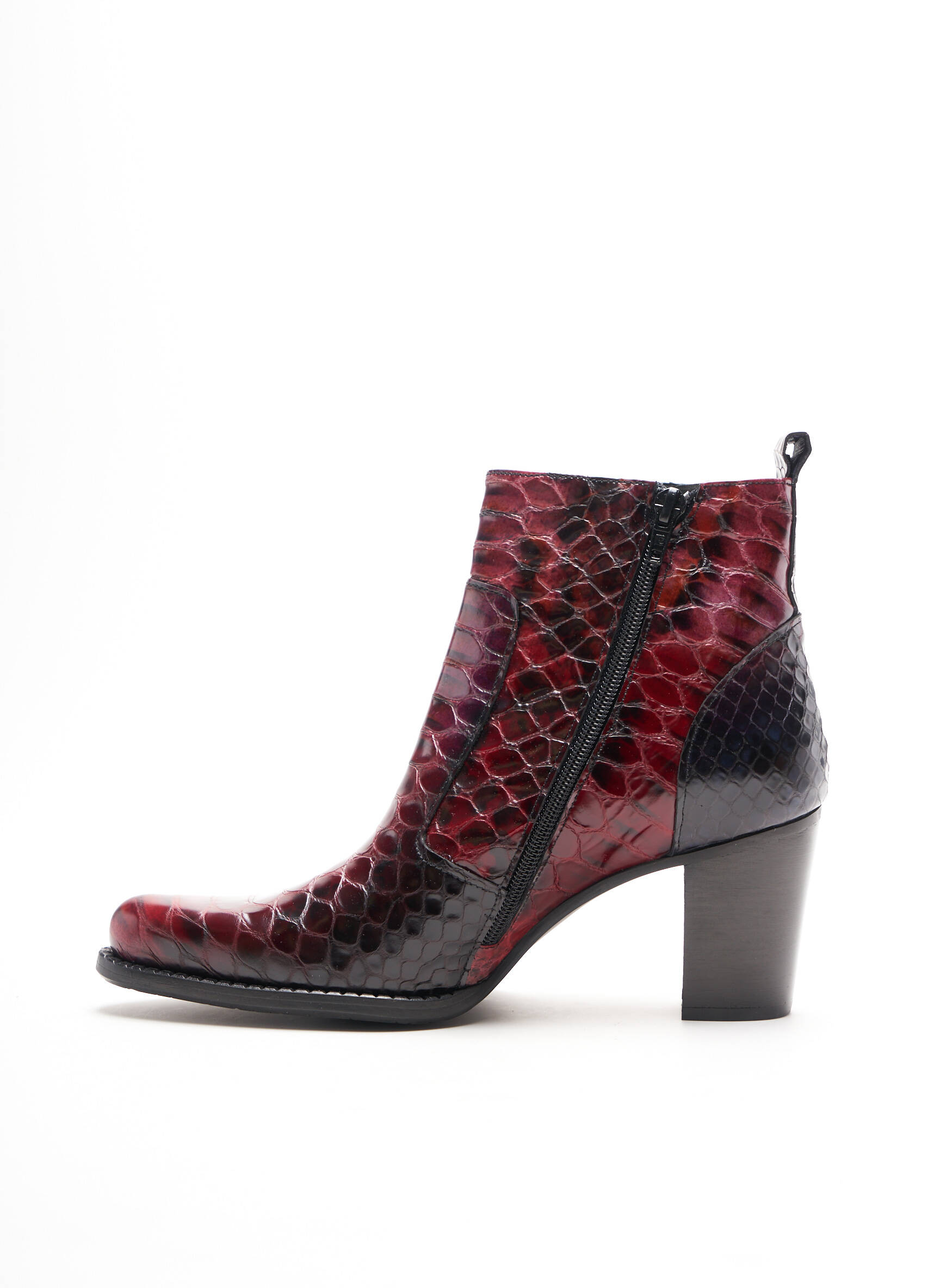 Regard Bottines Femme couleur rouge