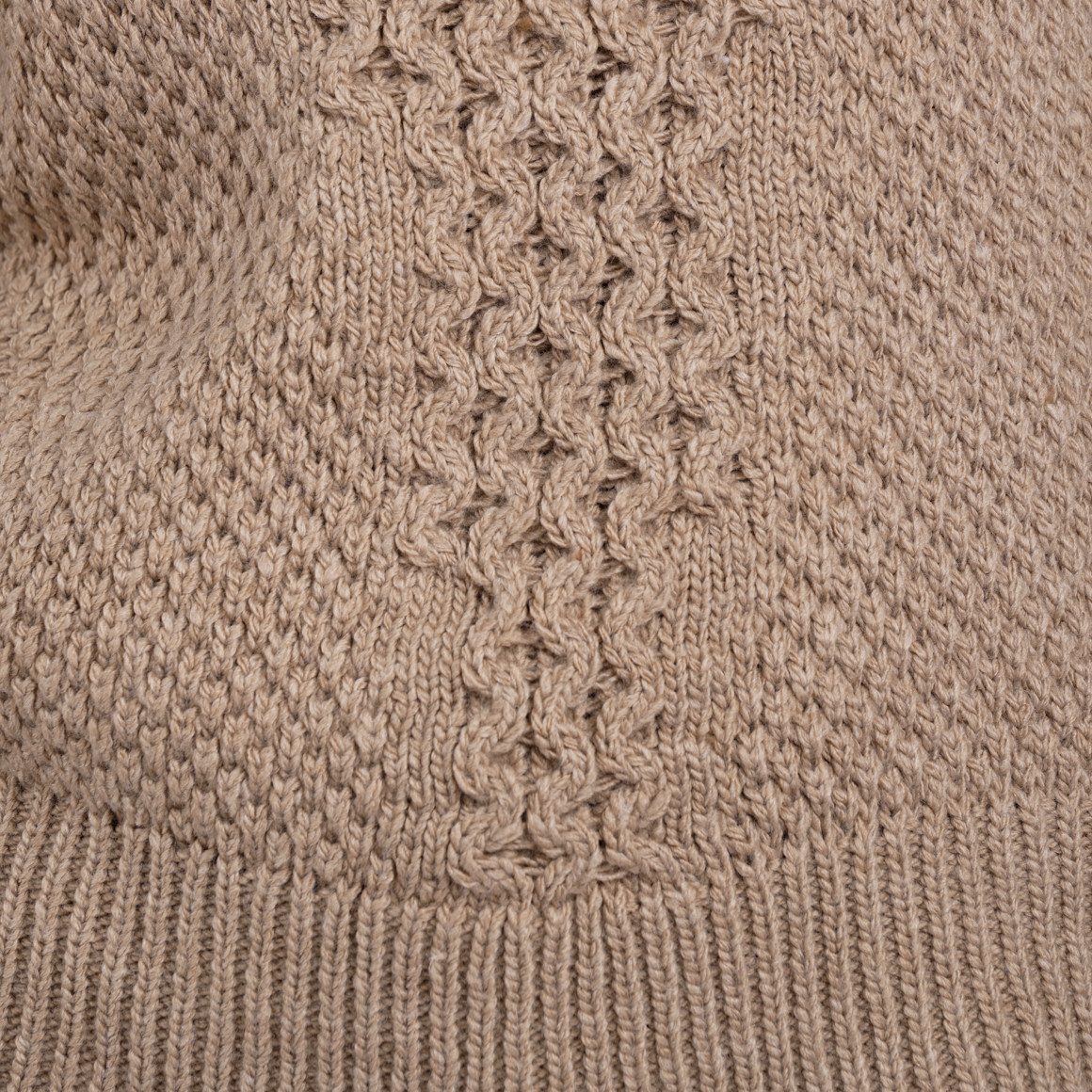 Damen Strickpullover mit Loch-Strick