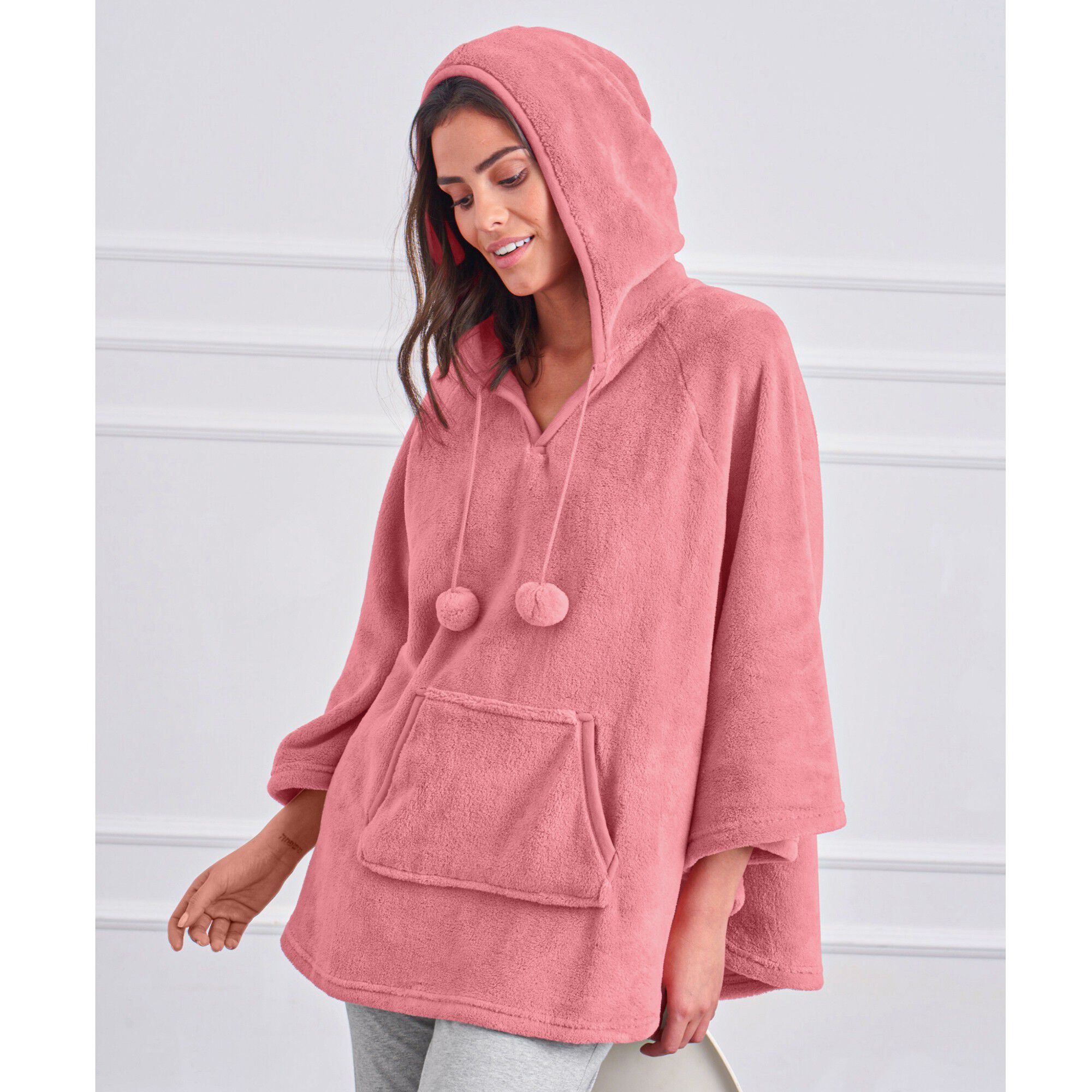 Poncho à capuche, maille polaire toucher peluche
