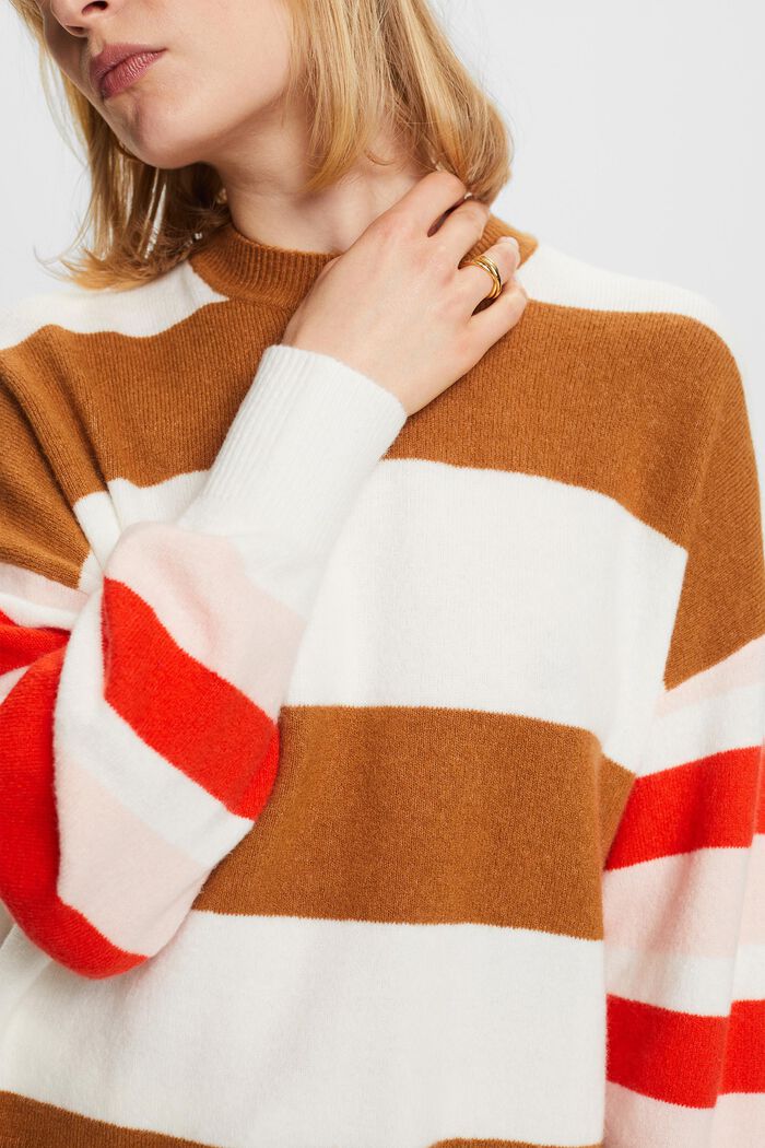 Gestreifter Pullover aus Wollmix