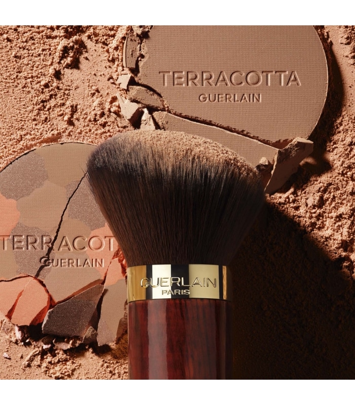 Guerlain-TERRACOTTA-La Poudre Bronzante - 96% d'ingrédients d'origine naturelle