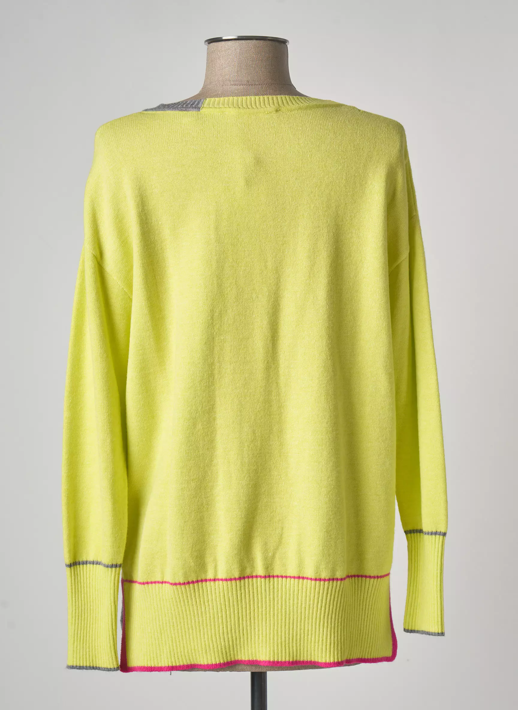 Pame Carrioni Pulls Femme couleur jaune