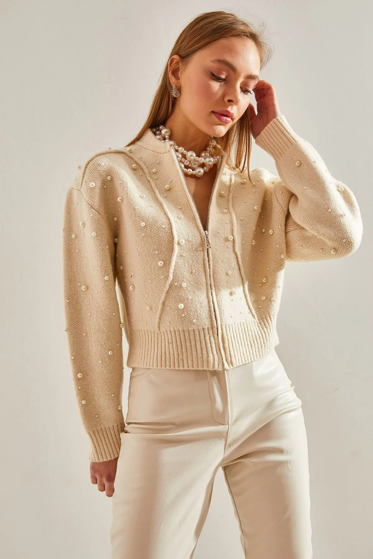 Bianco Lucci  Damen-Strickjacke mit Perlenstein-Stickerei