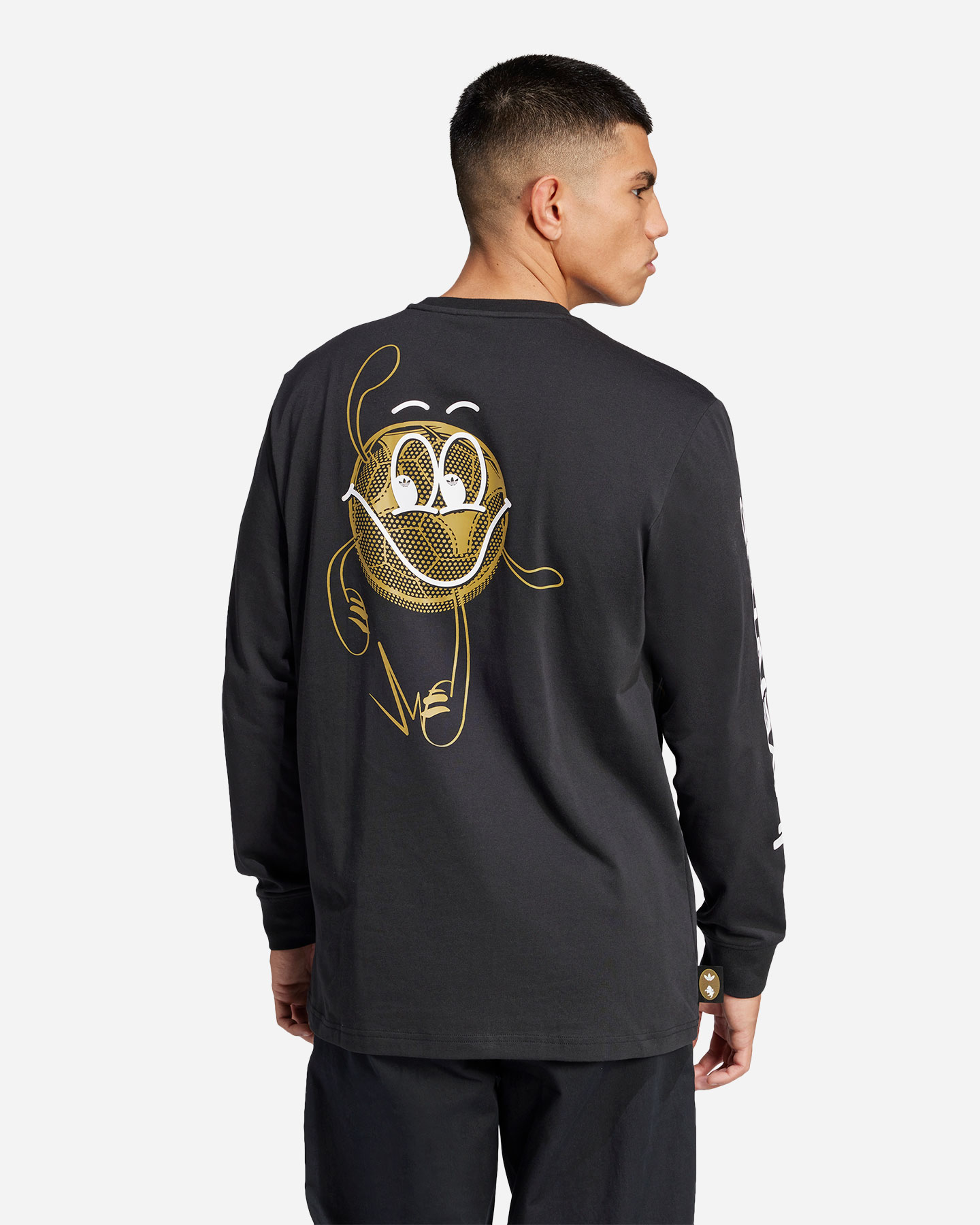 Oficiálne futbalové oblečenie Adidas Juventus M JF2570